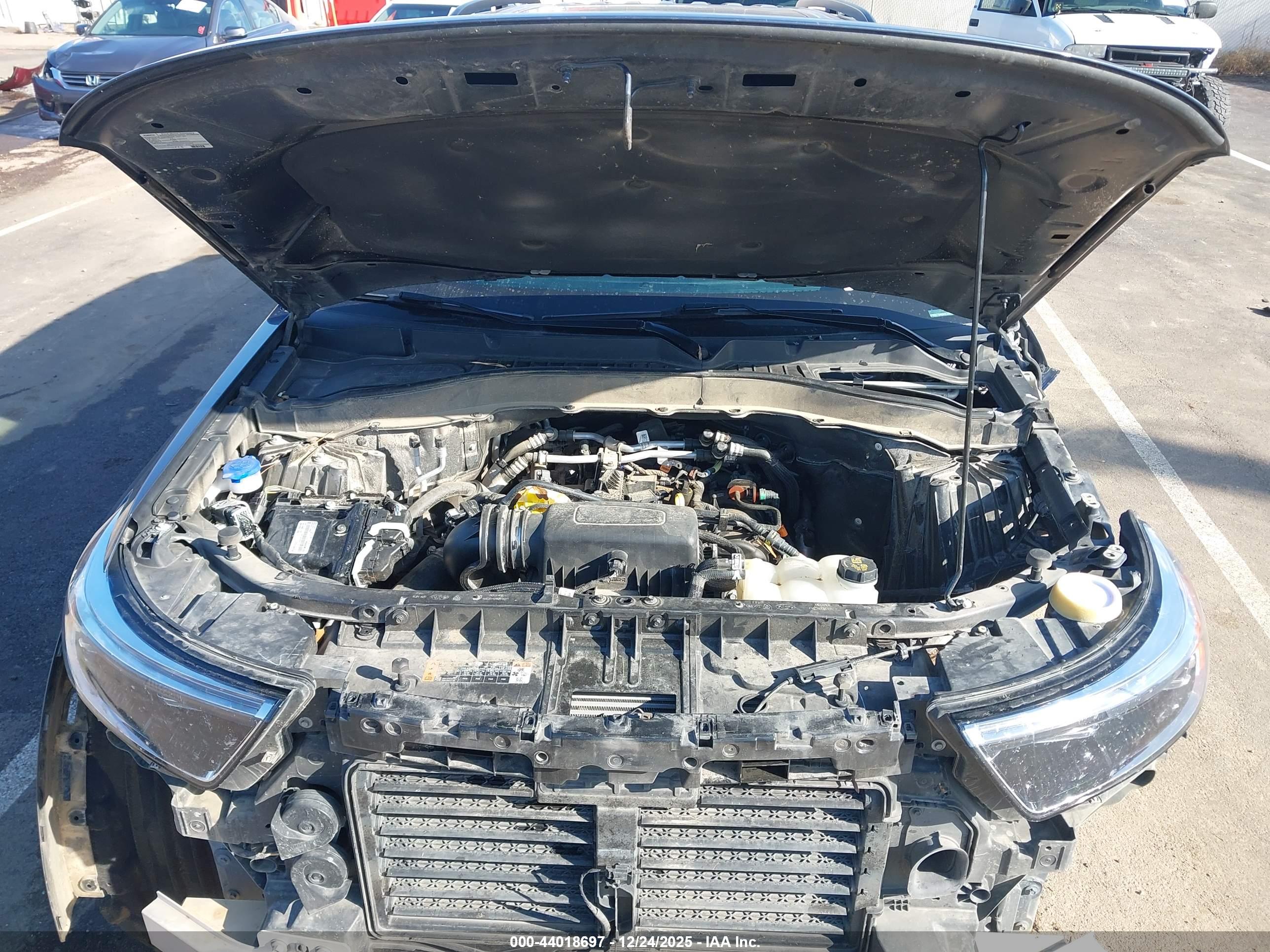FORD EXPLORER image 10