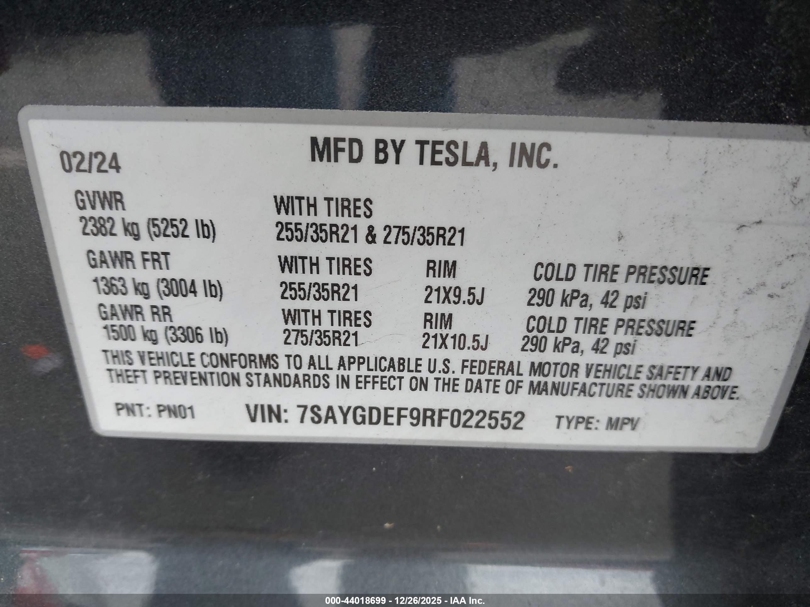TESLA MODEL image 9