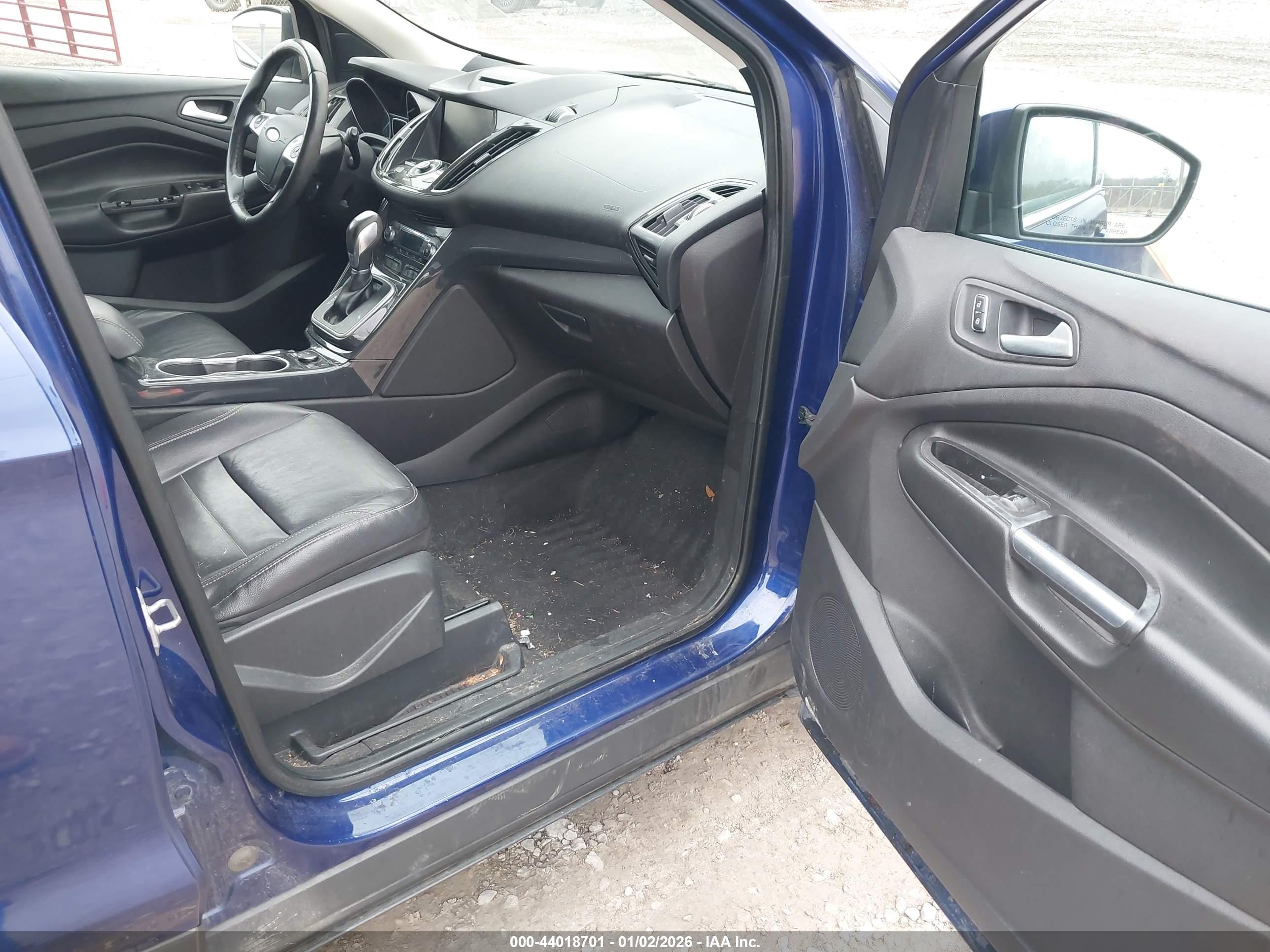 FORD ESCAPE image 5