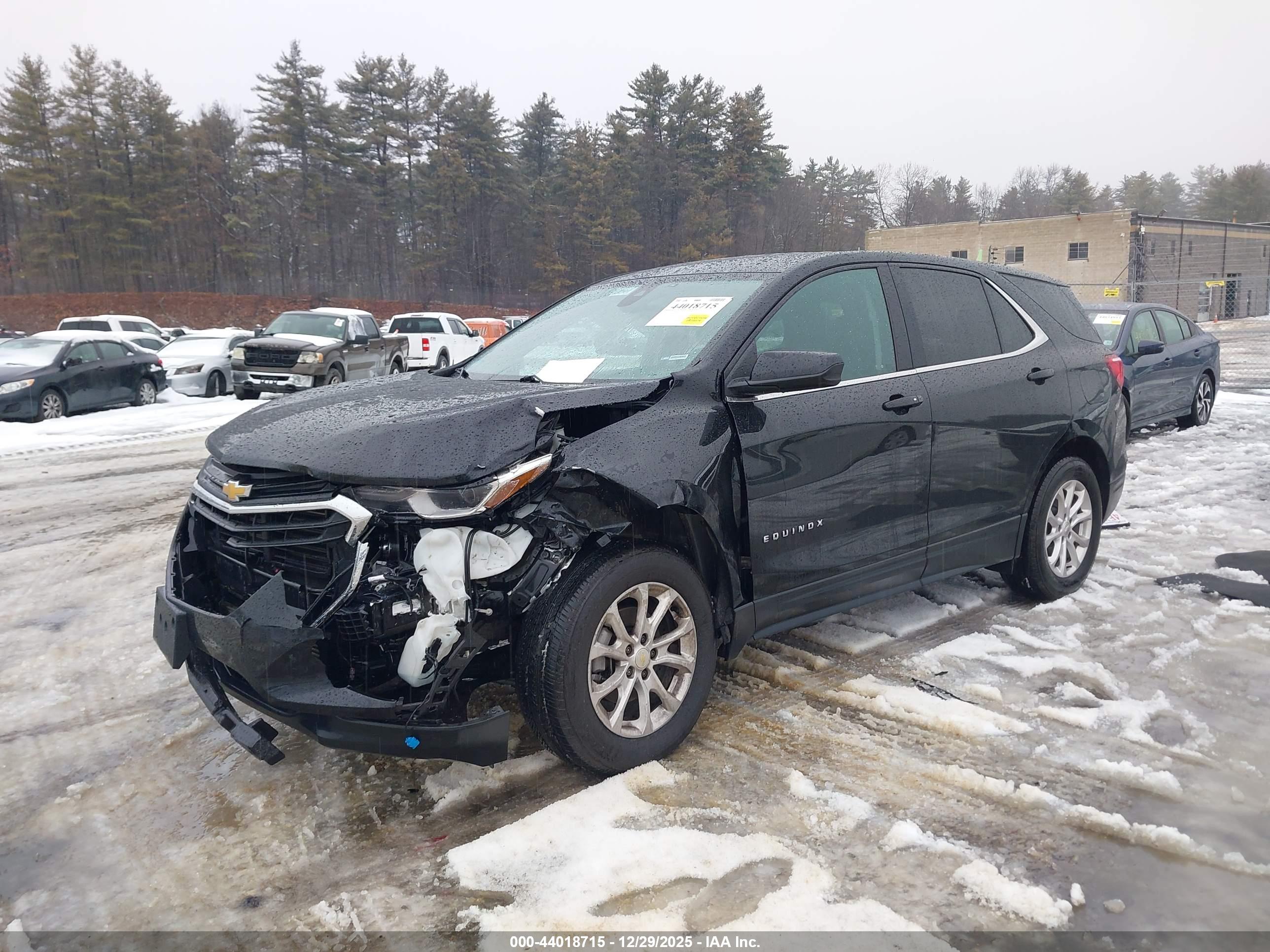 CHEVROLET EQUINOX image 2