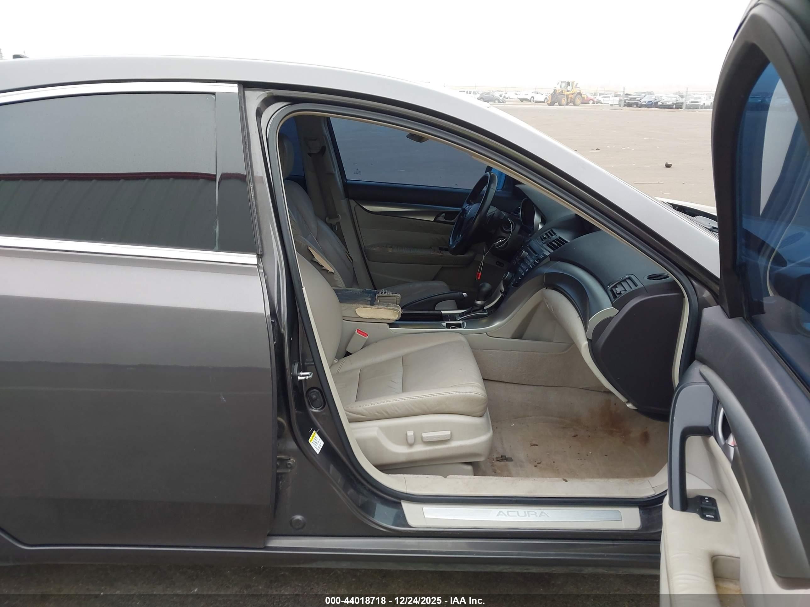 ACURA TL image 5