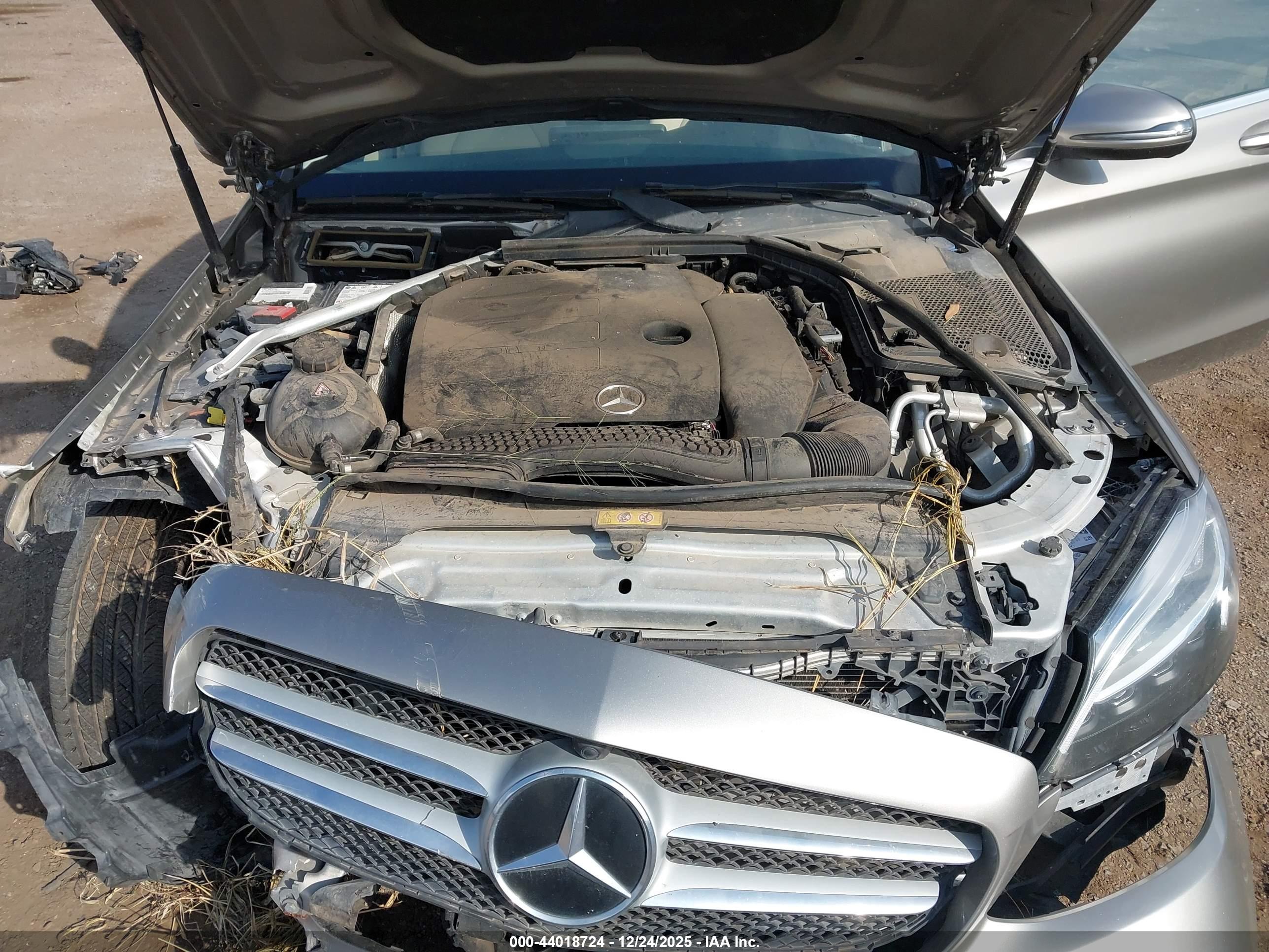 MERCEDES-BENZ C image 10