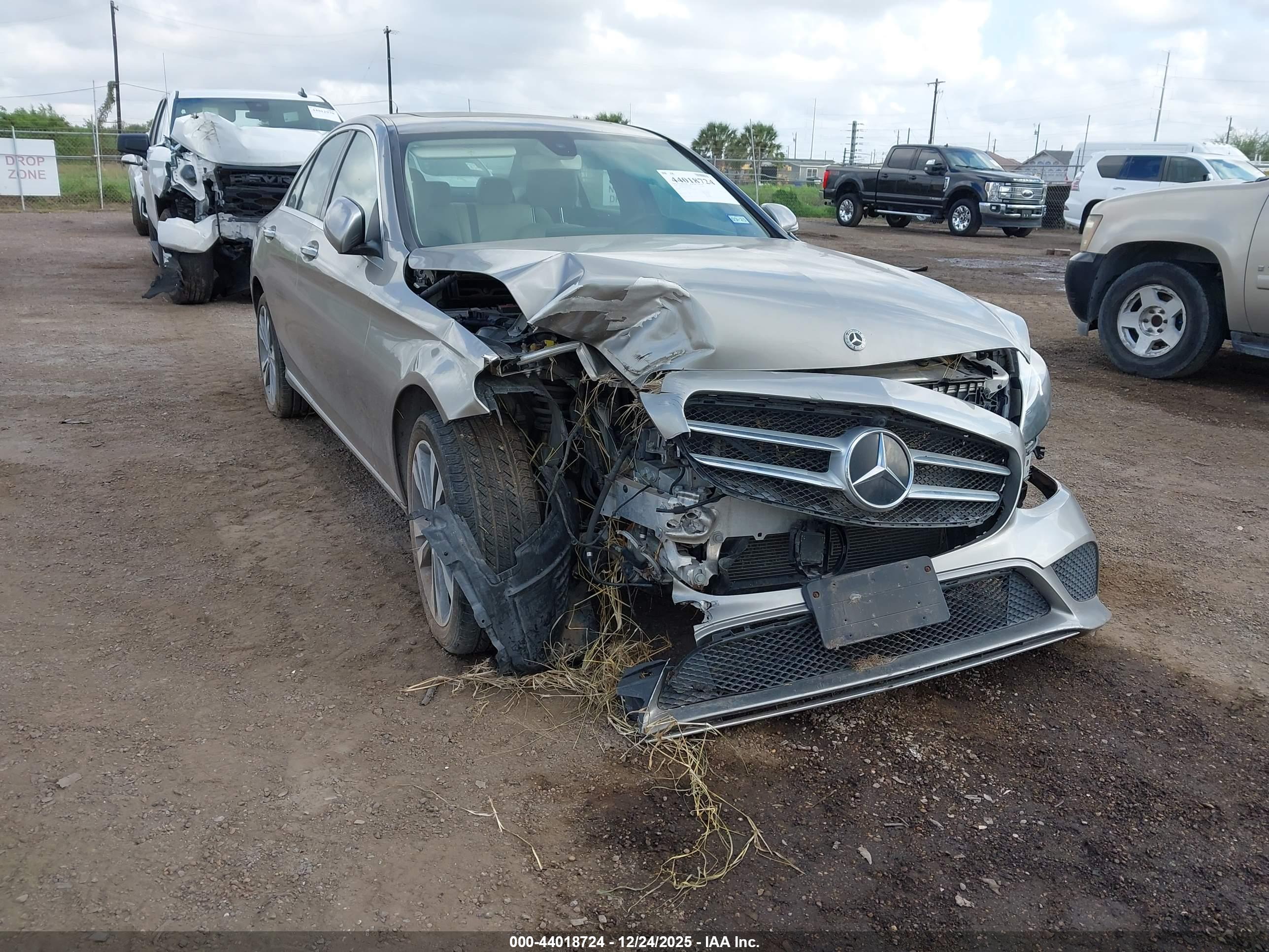MERCEDES-BENZ C image 6