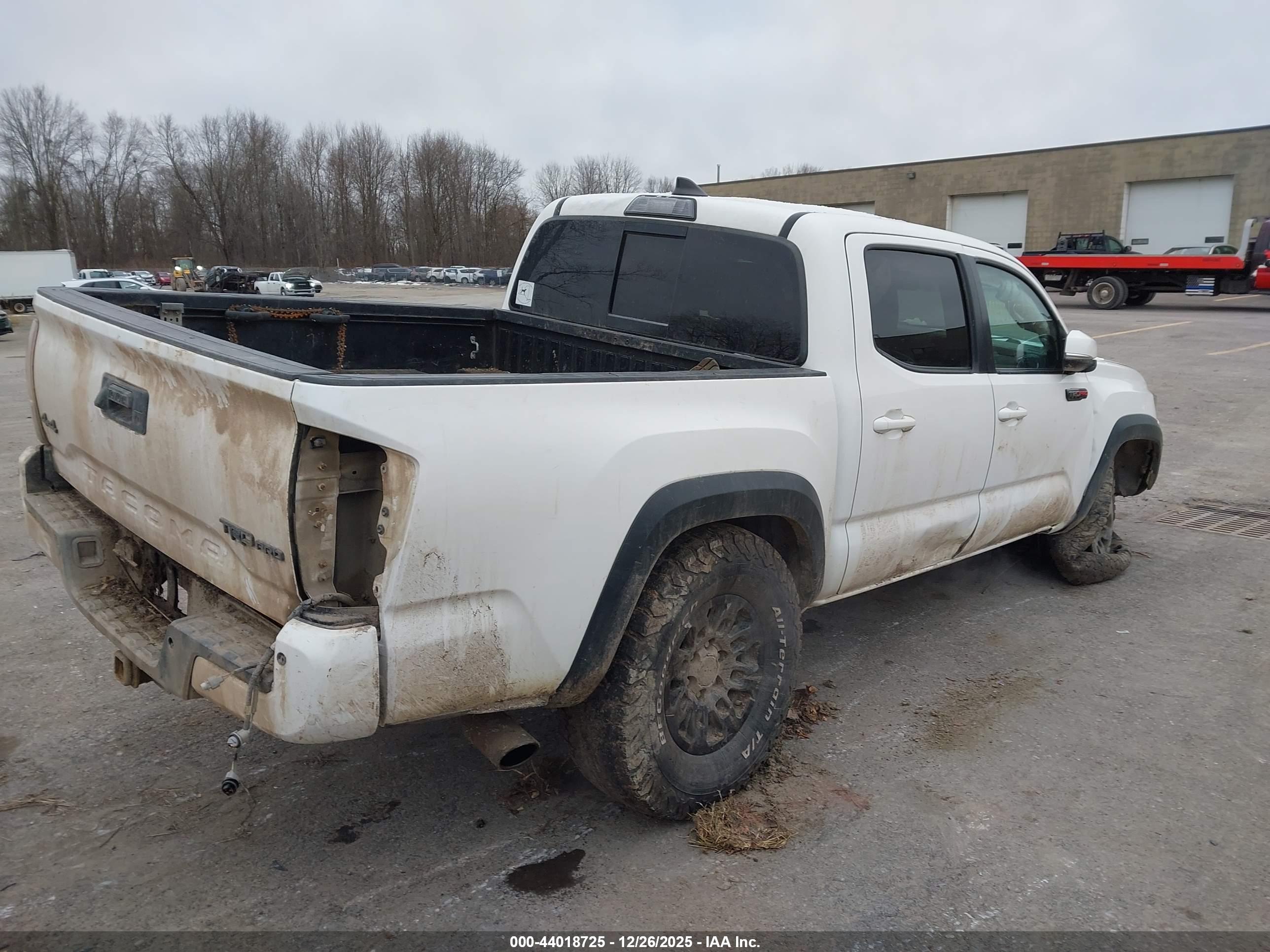 TOYOTA TACOMA image 4