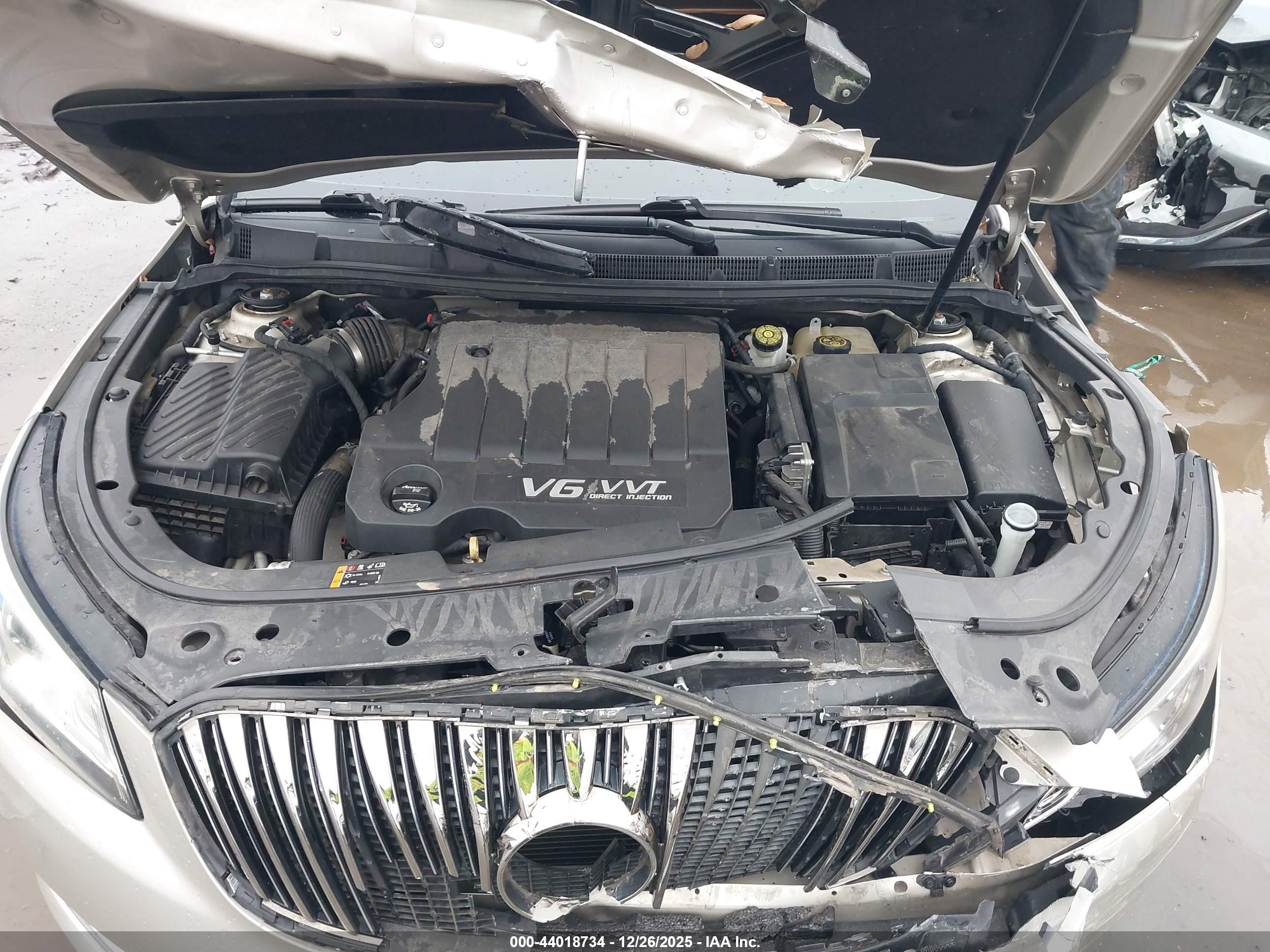 BUICK LACROSSE image 10