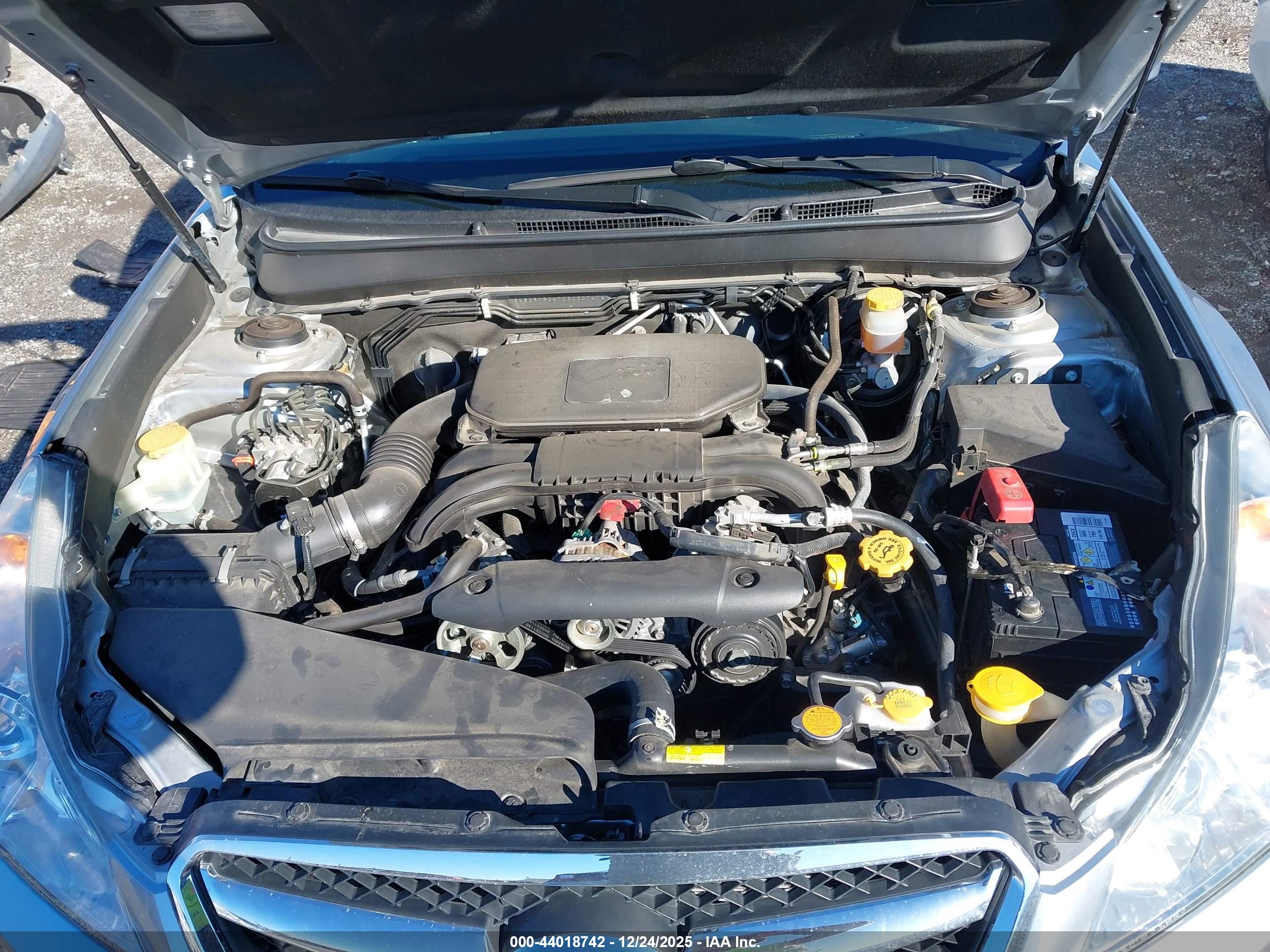 SUBARU LEGACY image 10