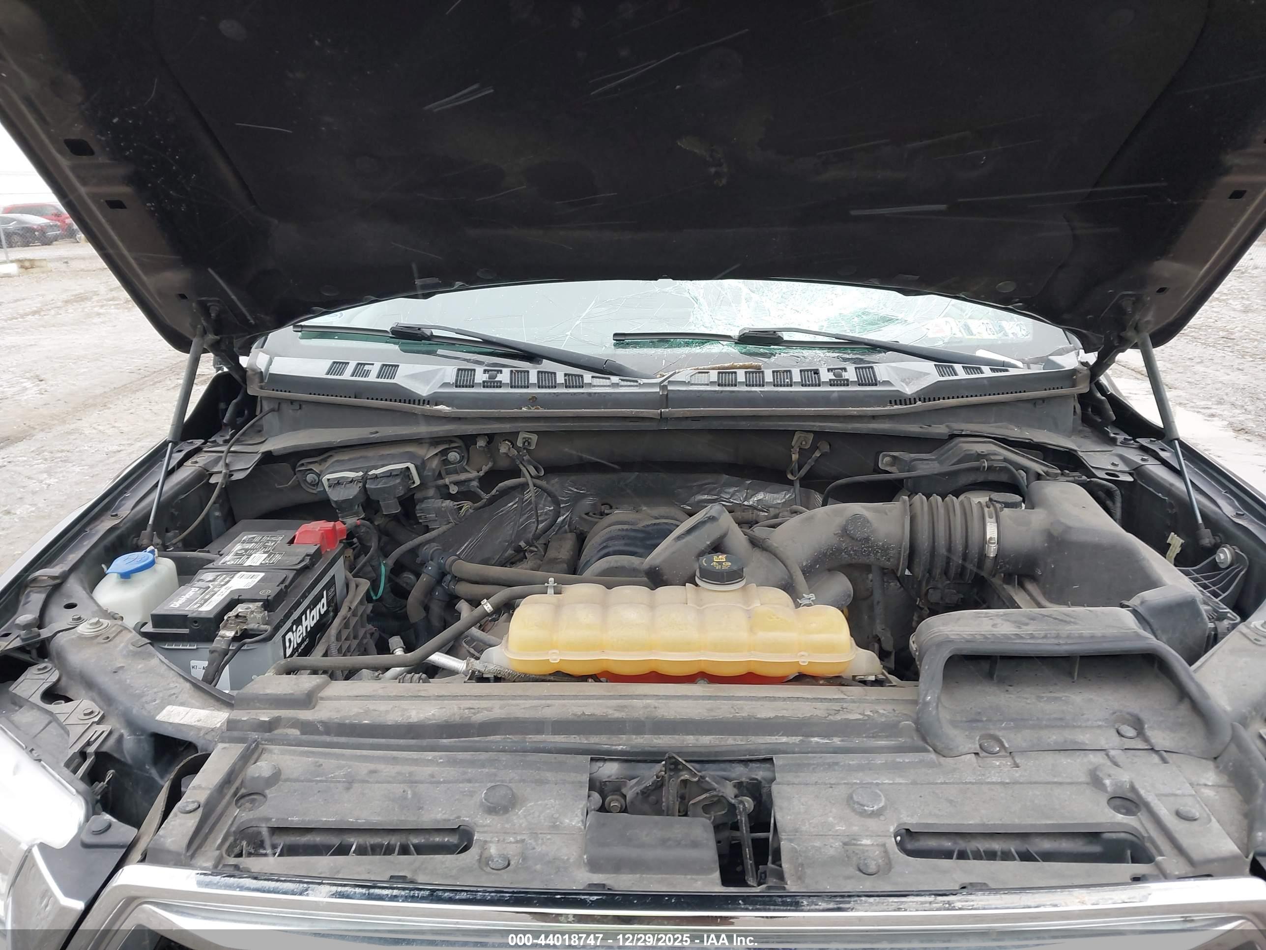 FORD F-150 image 10