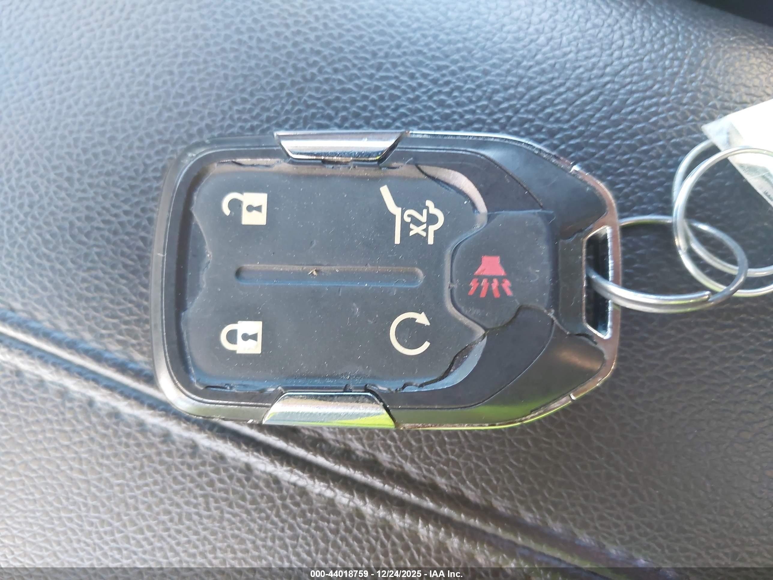 GMC TERRAIN image 11