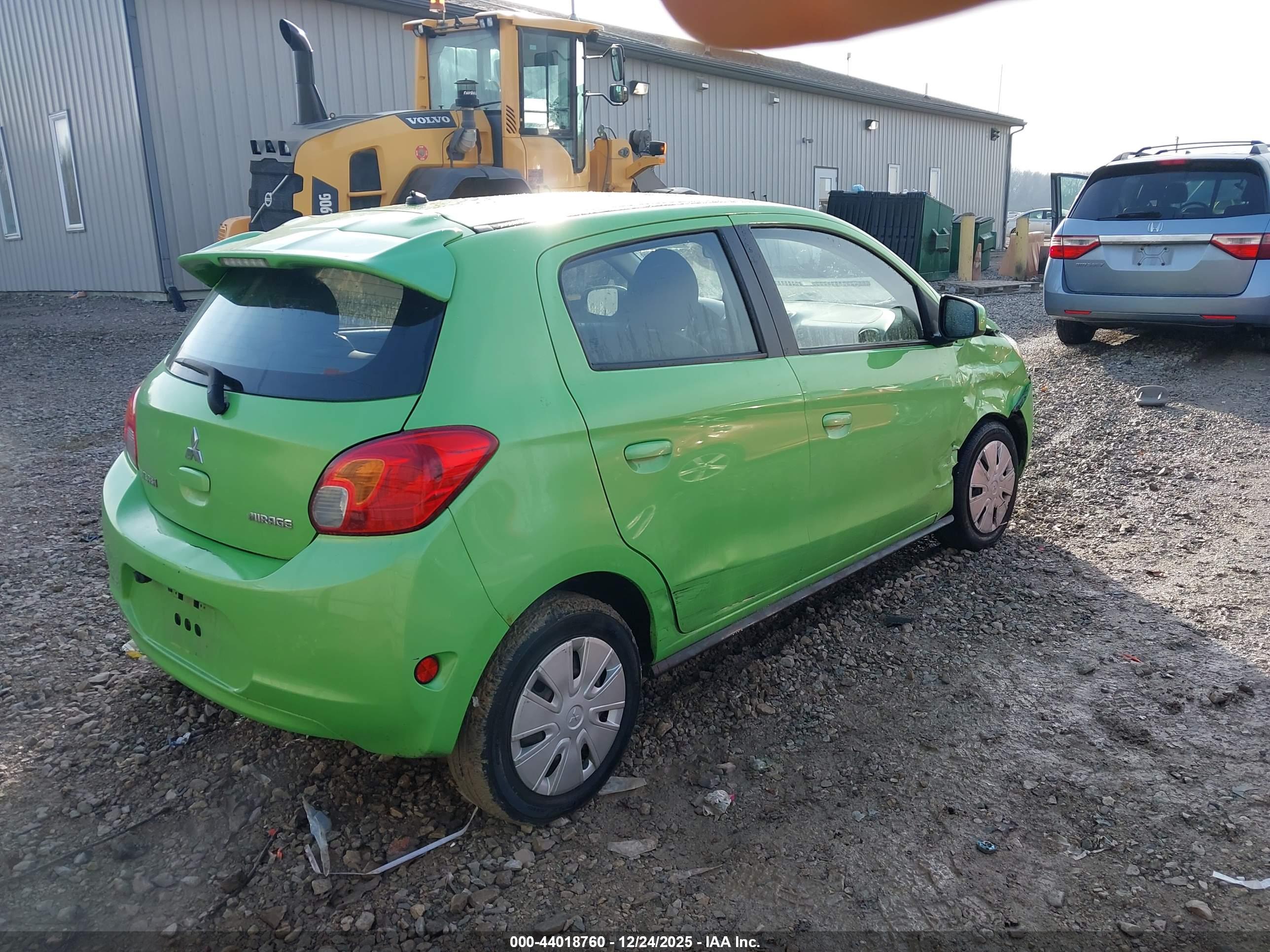 MITSUBISHI MIRAGE image 4