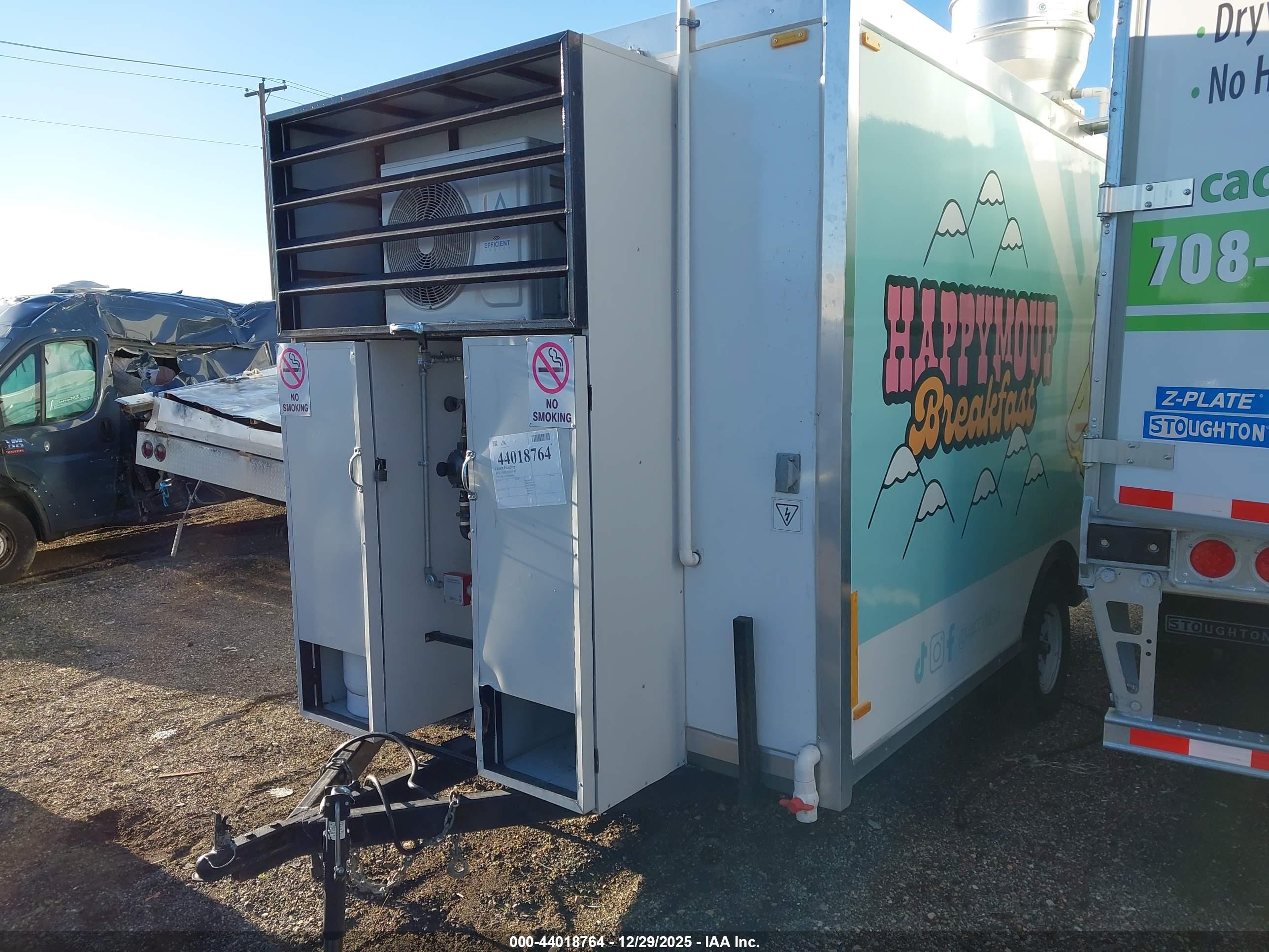 FUD TRAILERS image 2