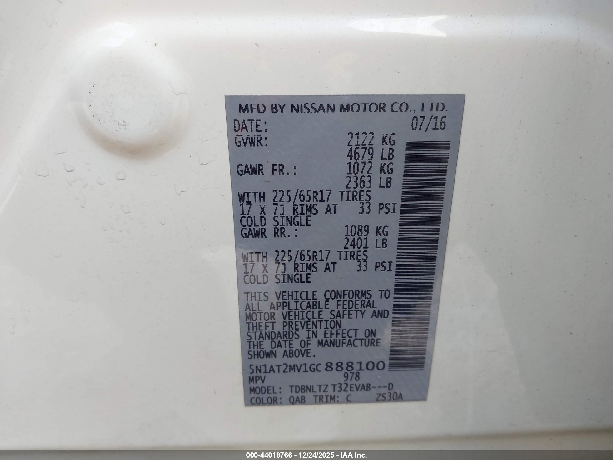 NISSAN ROGUE image 9