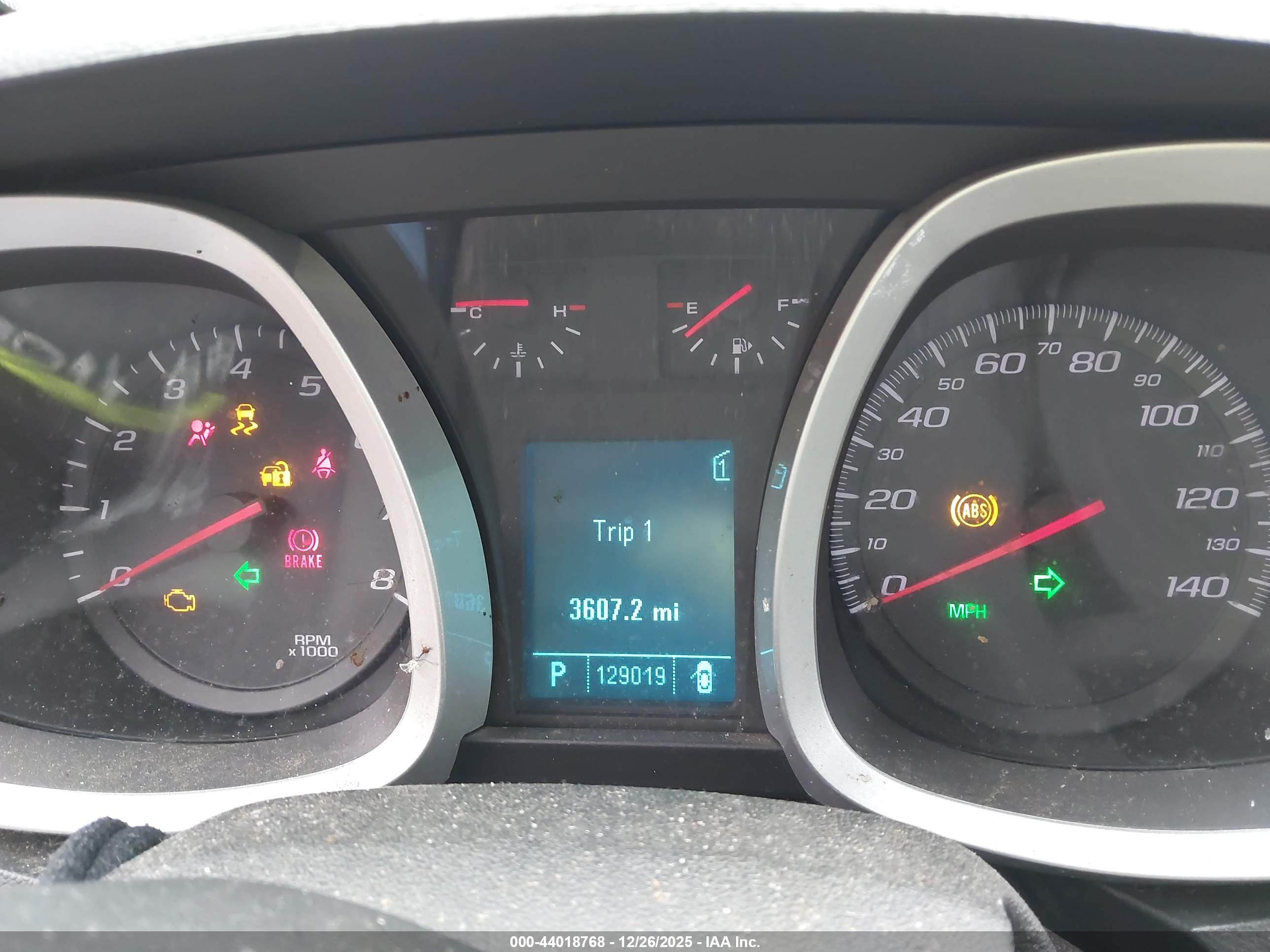 CHEVROLET EQUINOX image 7