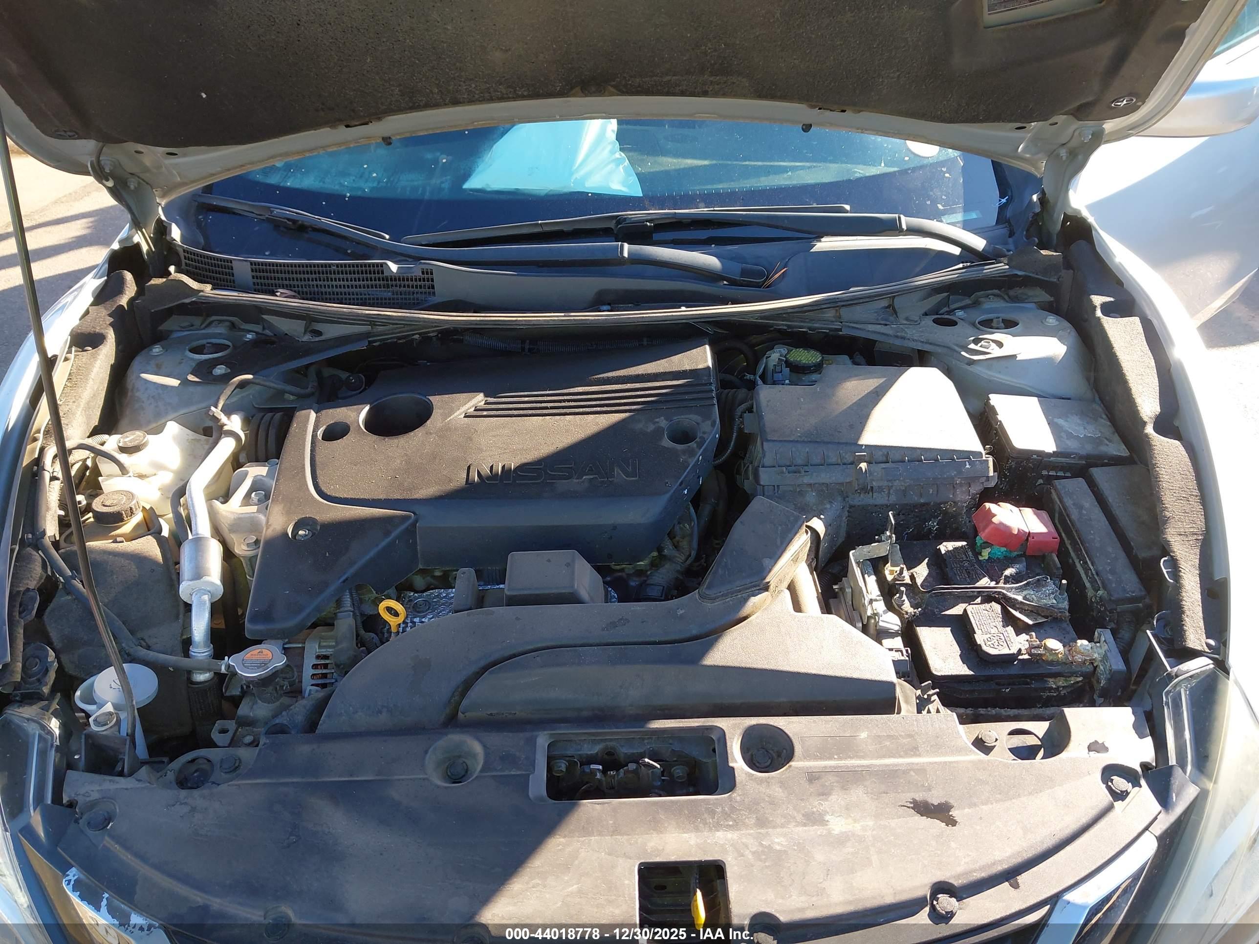 NISSAN ALTIMA image 10