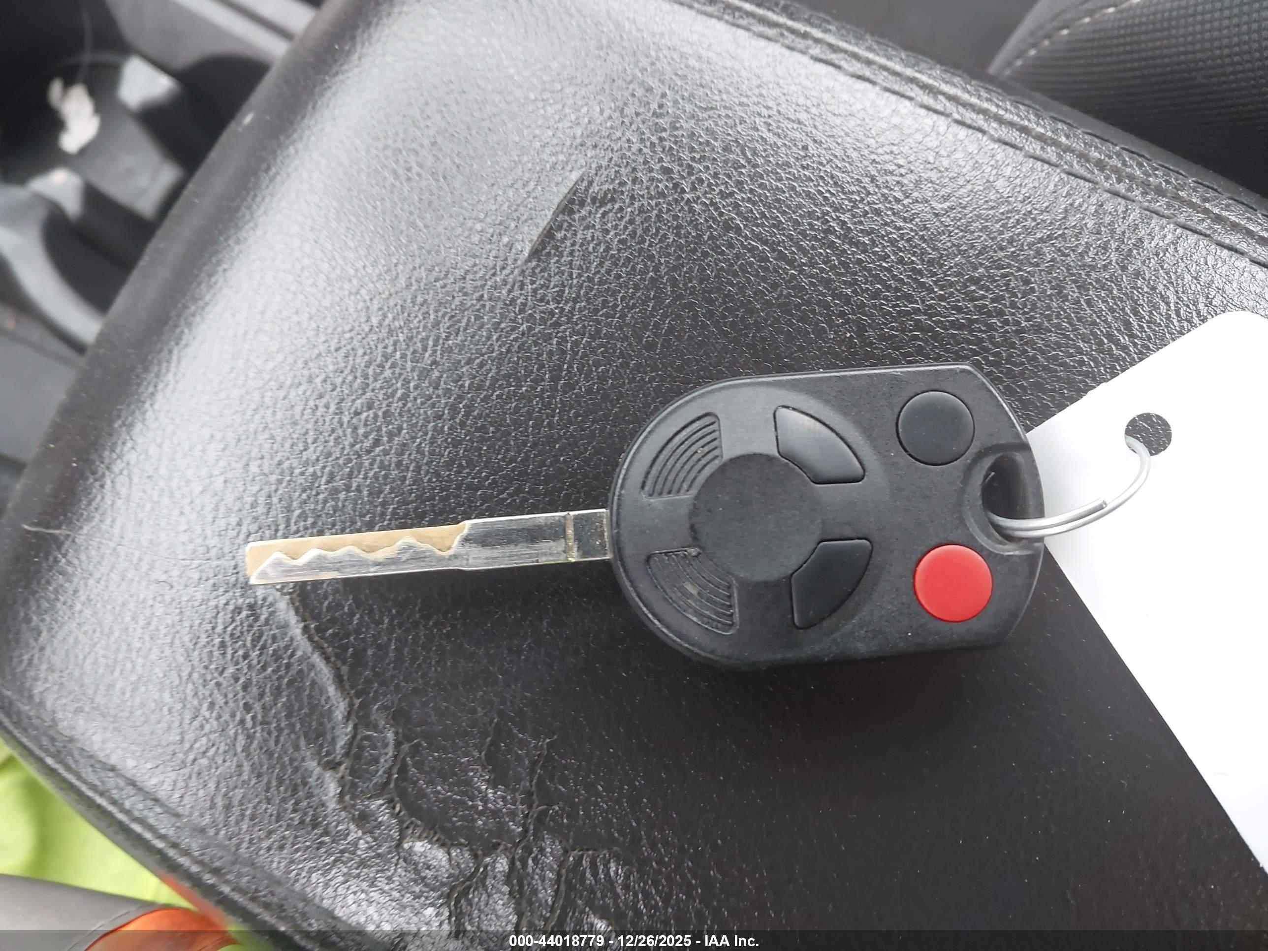 FORD FOCUS image 11