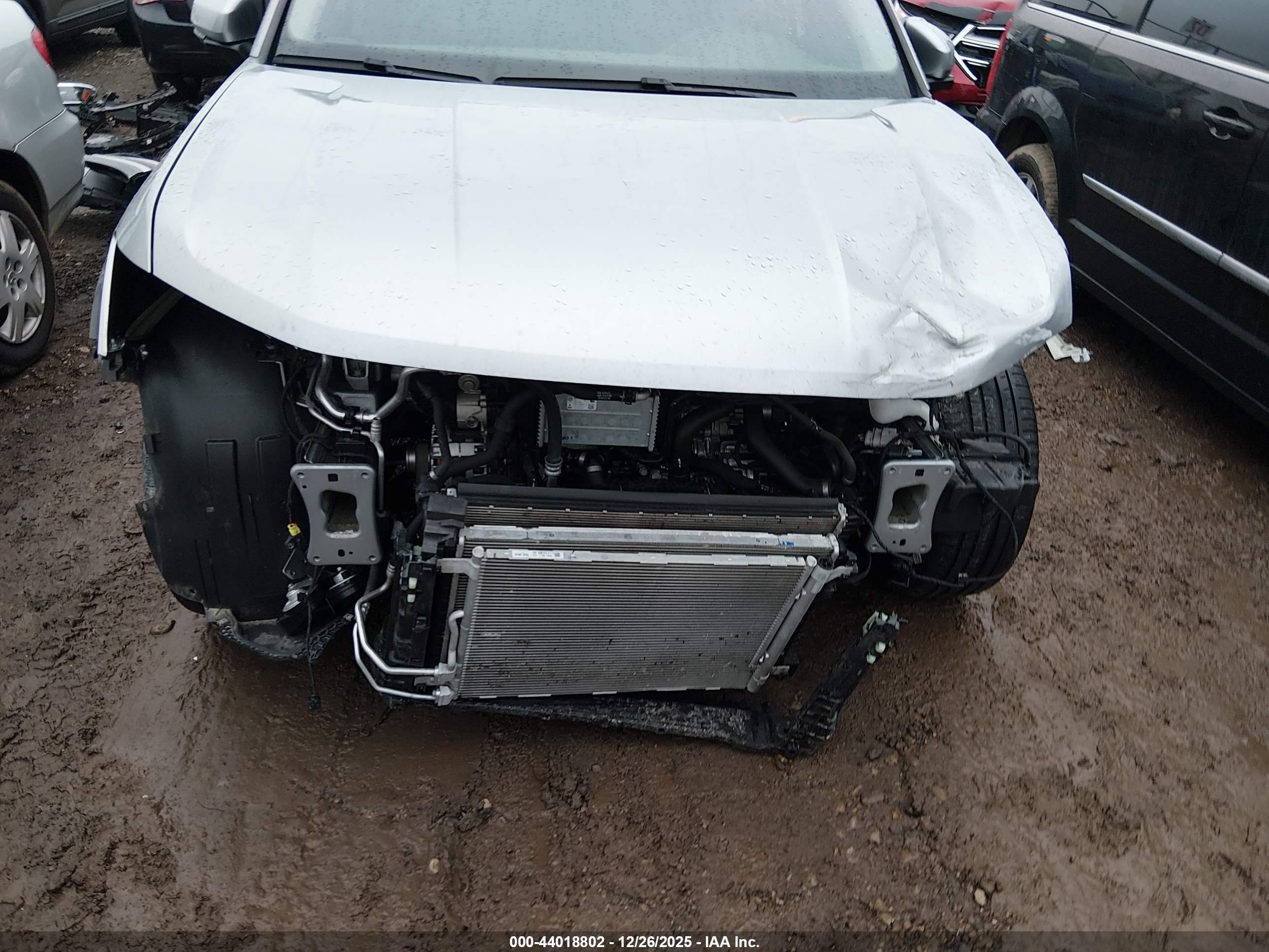VOLKSWAGEN TAOS image 6