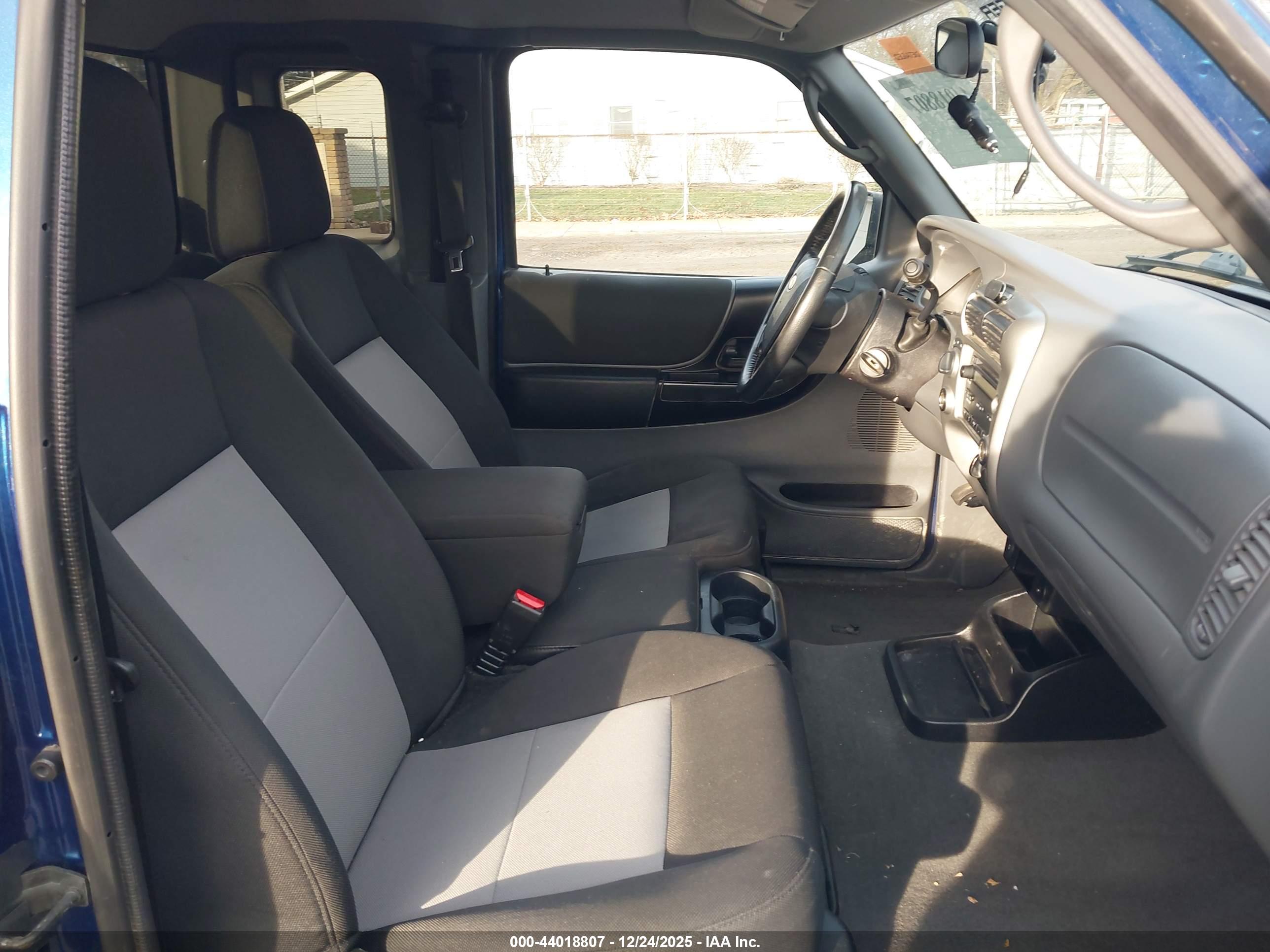 FORD RANGER image 5