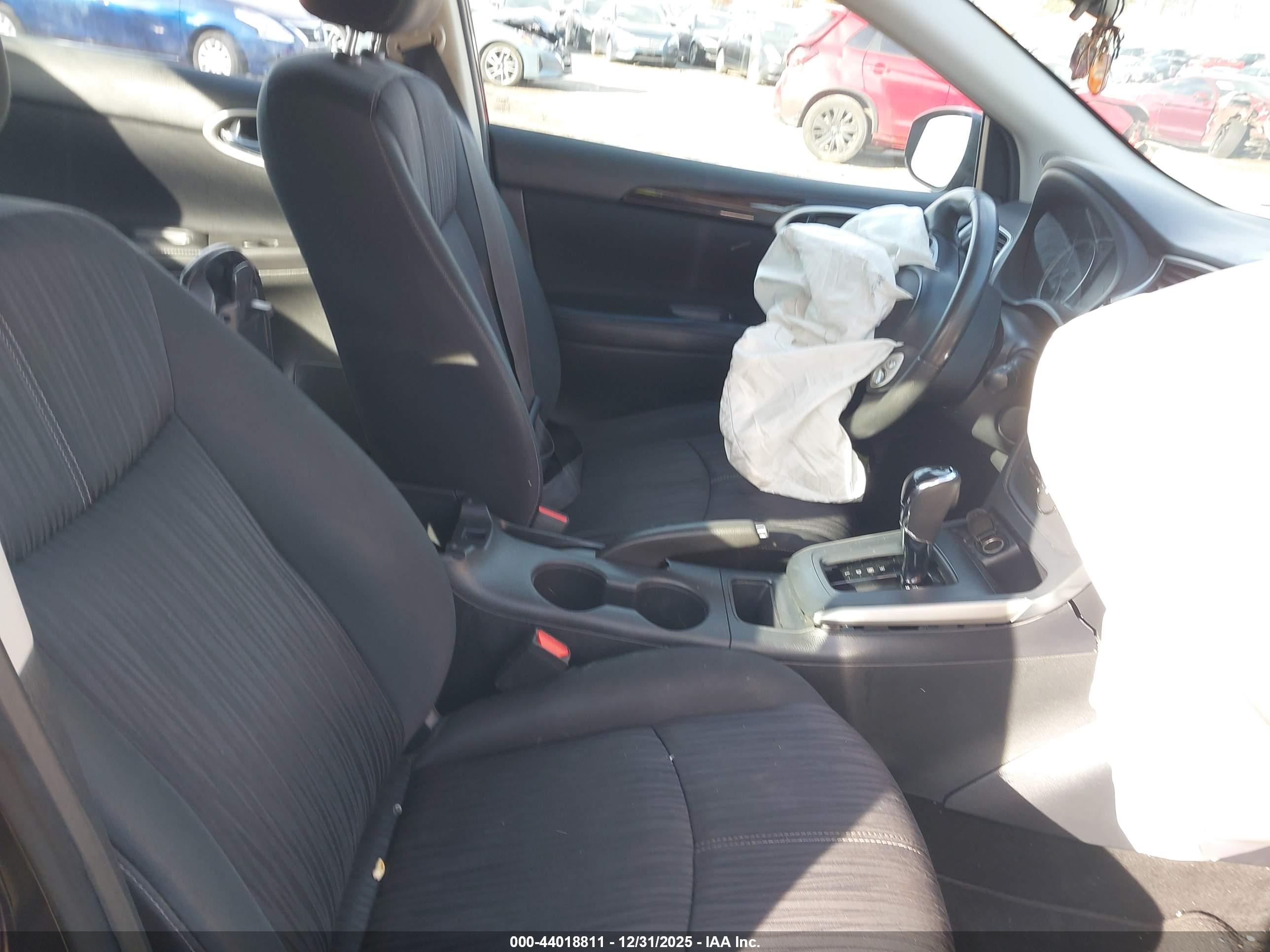 NISSAN SENTRA image 5