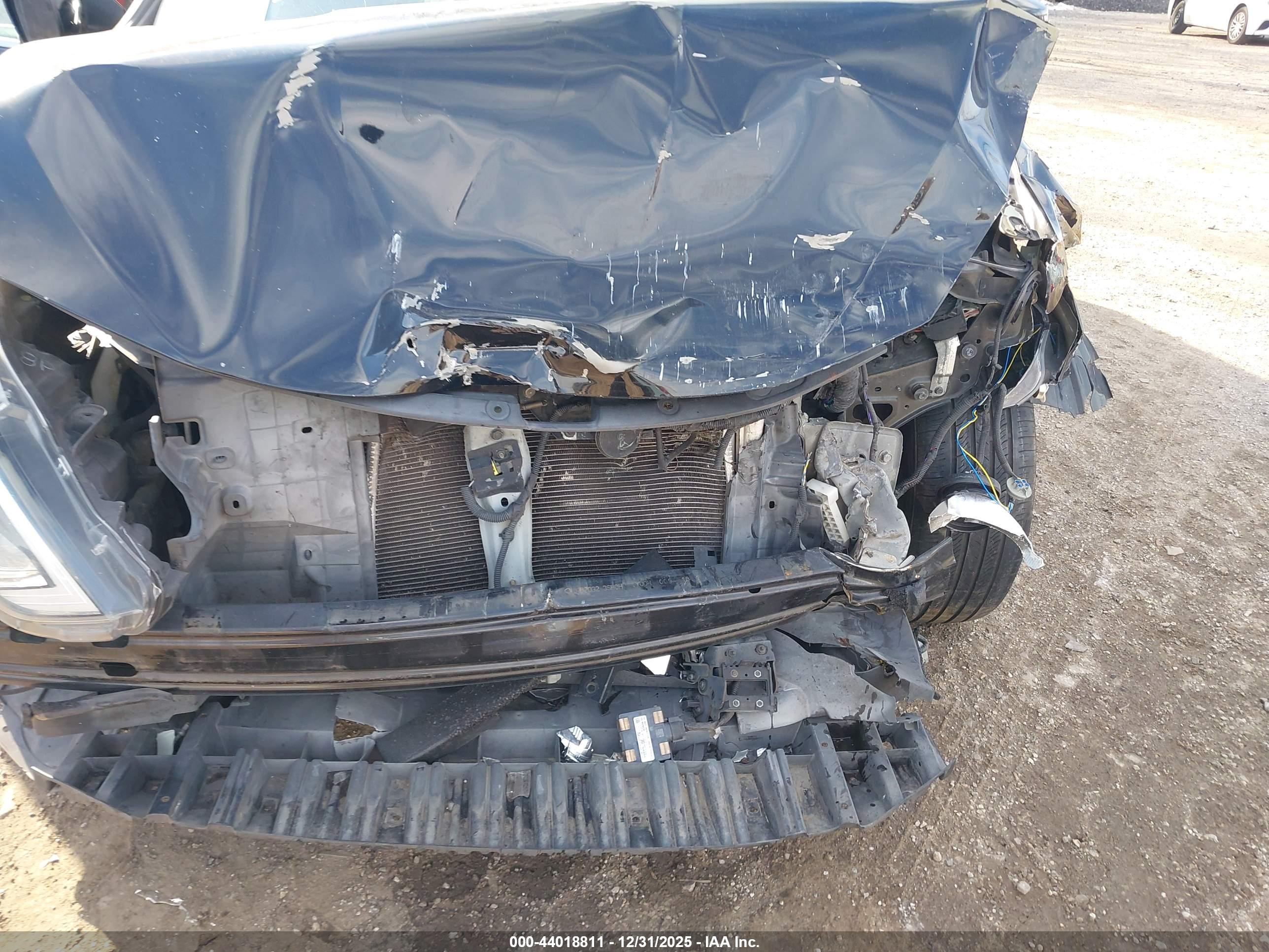 NISSAN SENTRA image 6