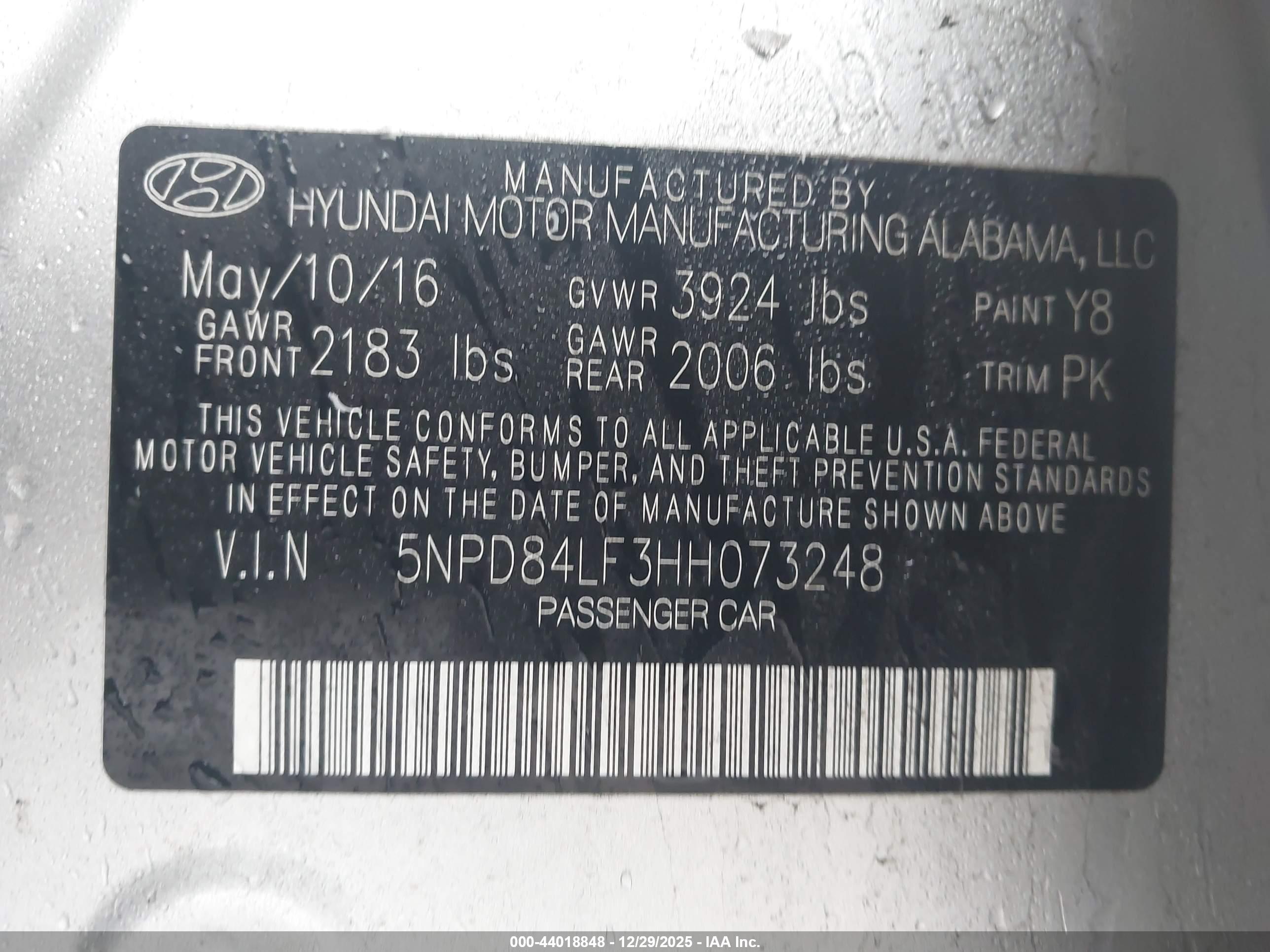 HYUNDAI ELANTRA image 9