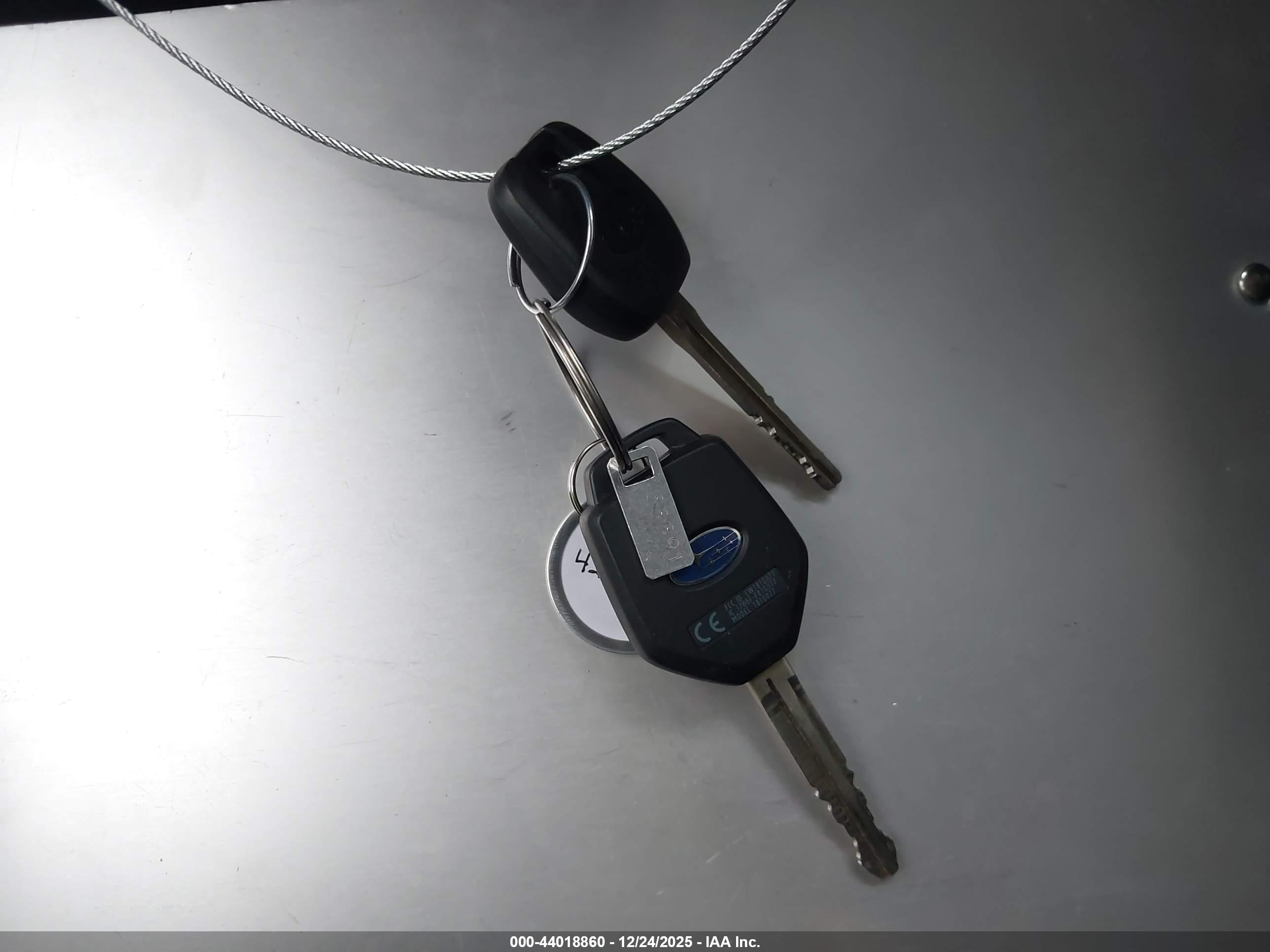 SUBARU FORESTER image 11