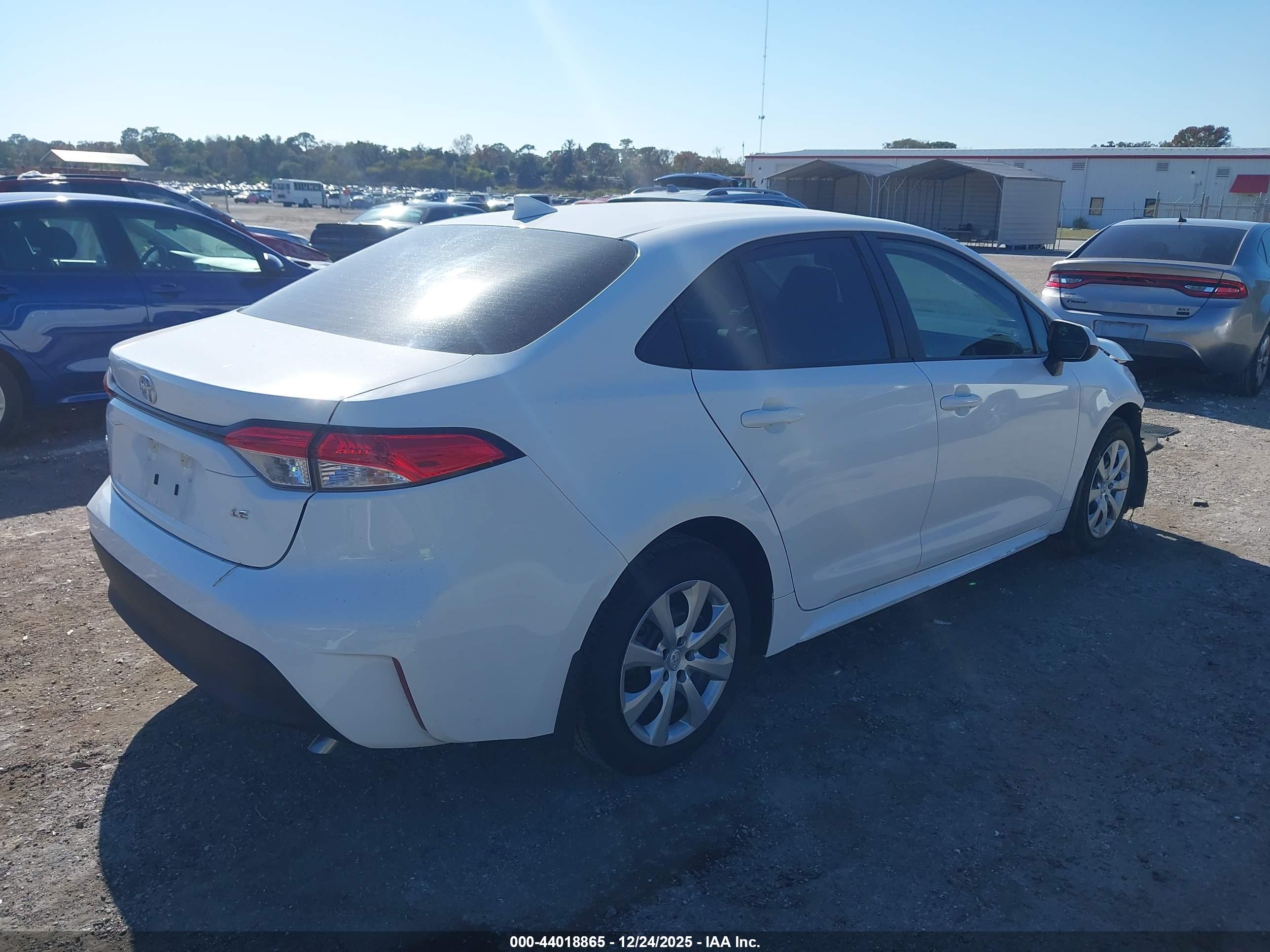 TOYOTA COROLLA image 4