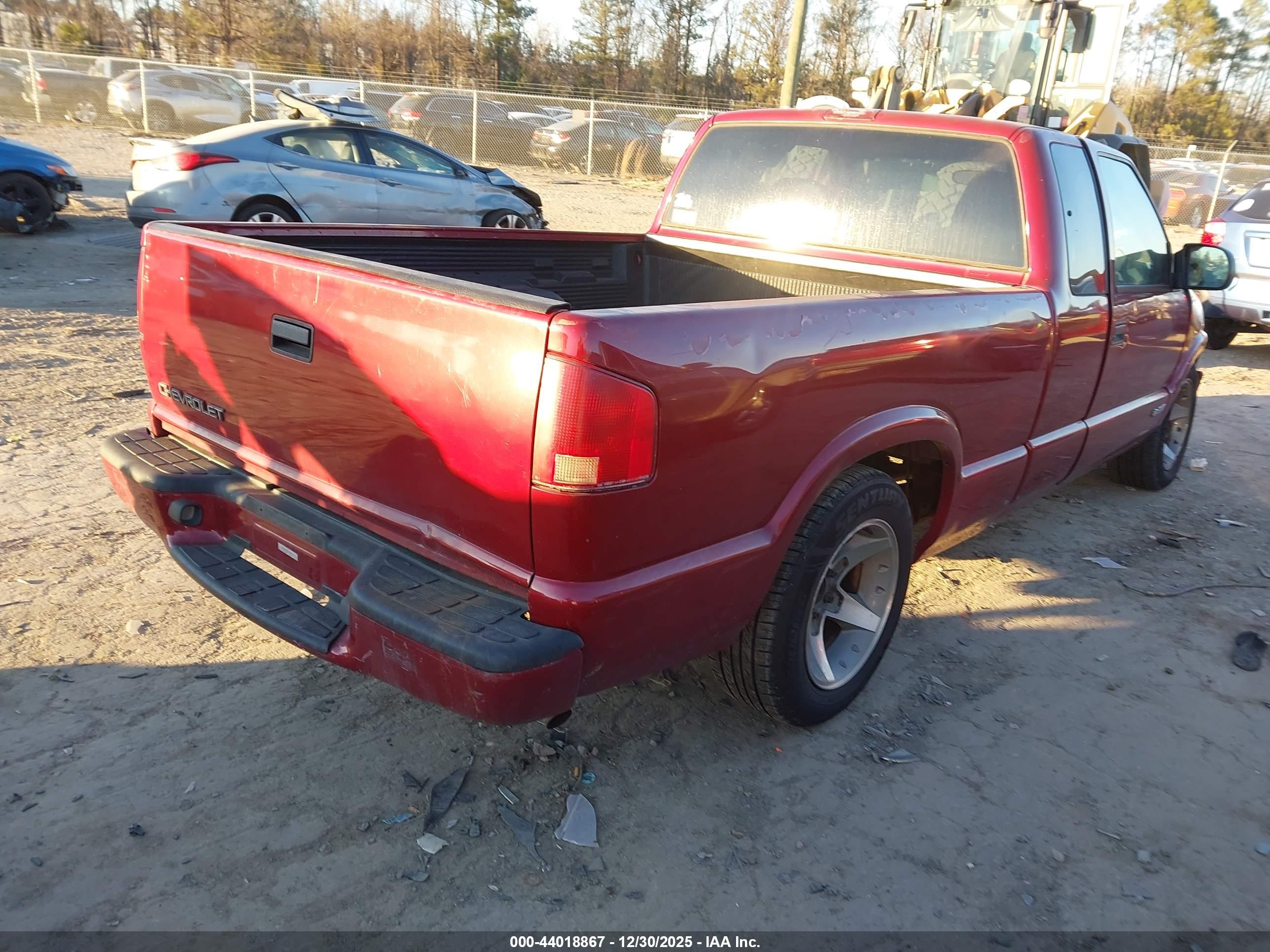 CHEVROLET S-10 image 4