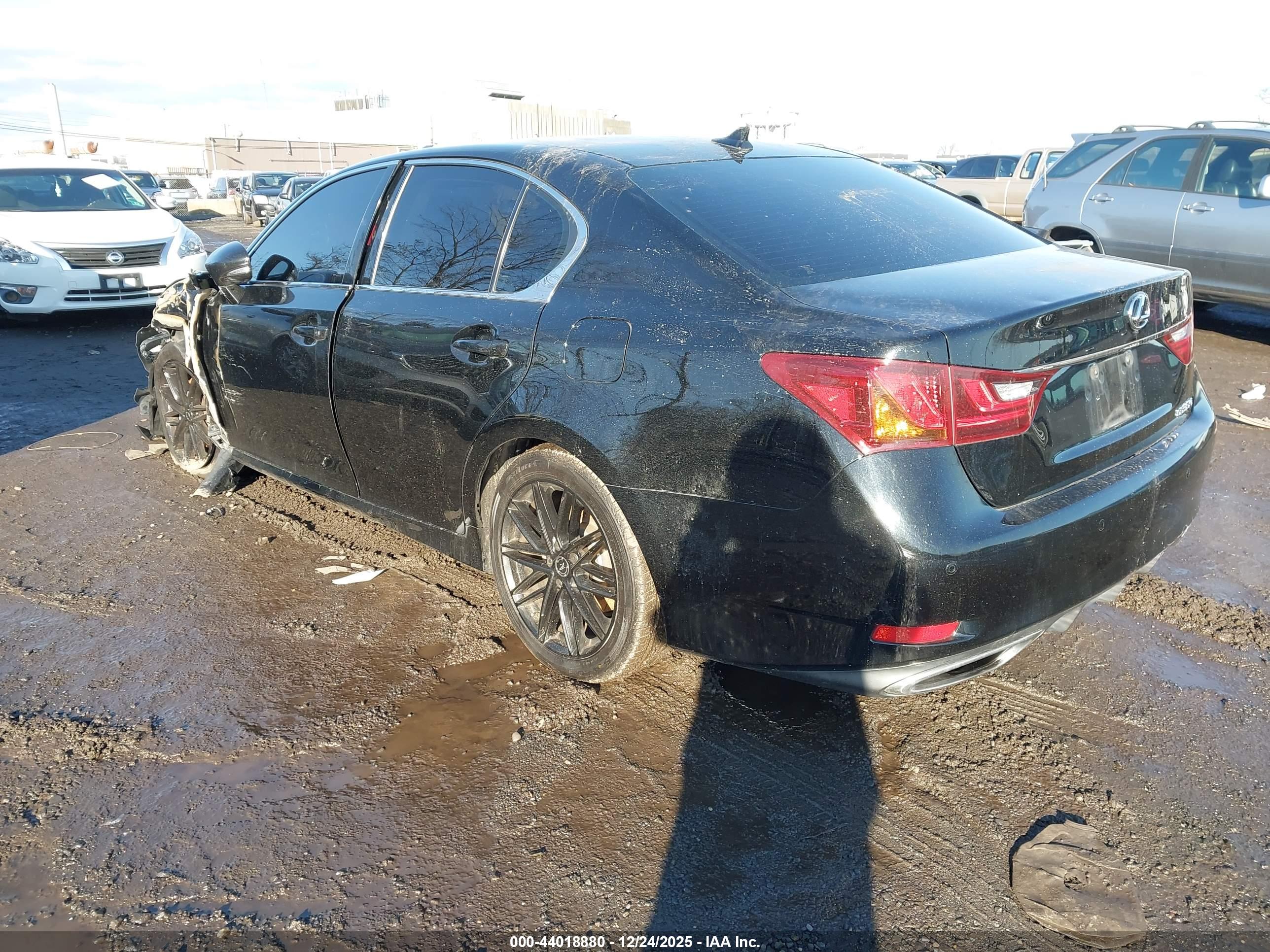LEXUS GS image 3