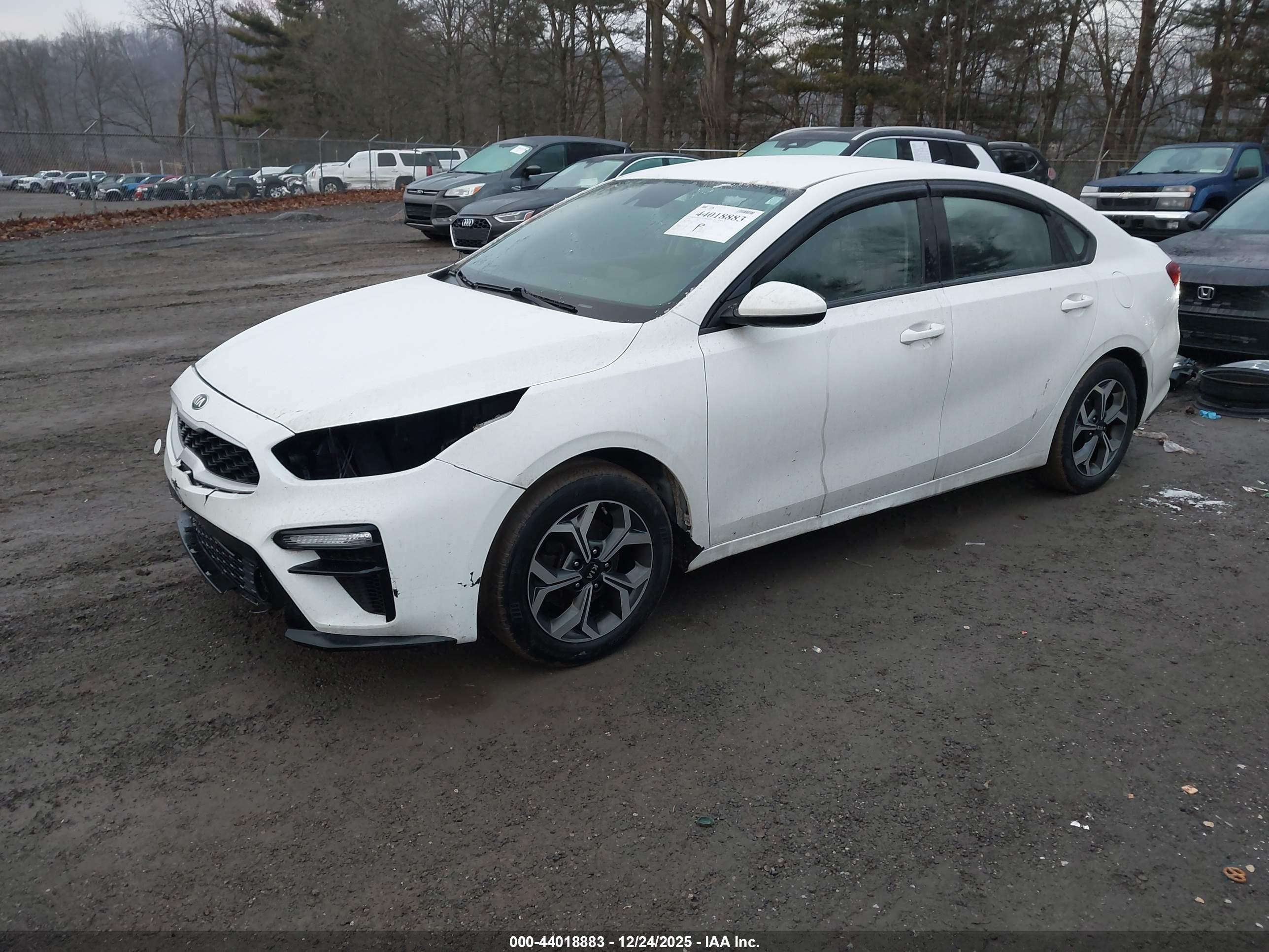 KIA FORTE image 2