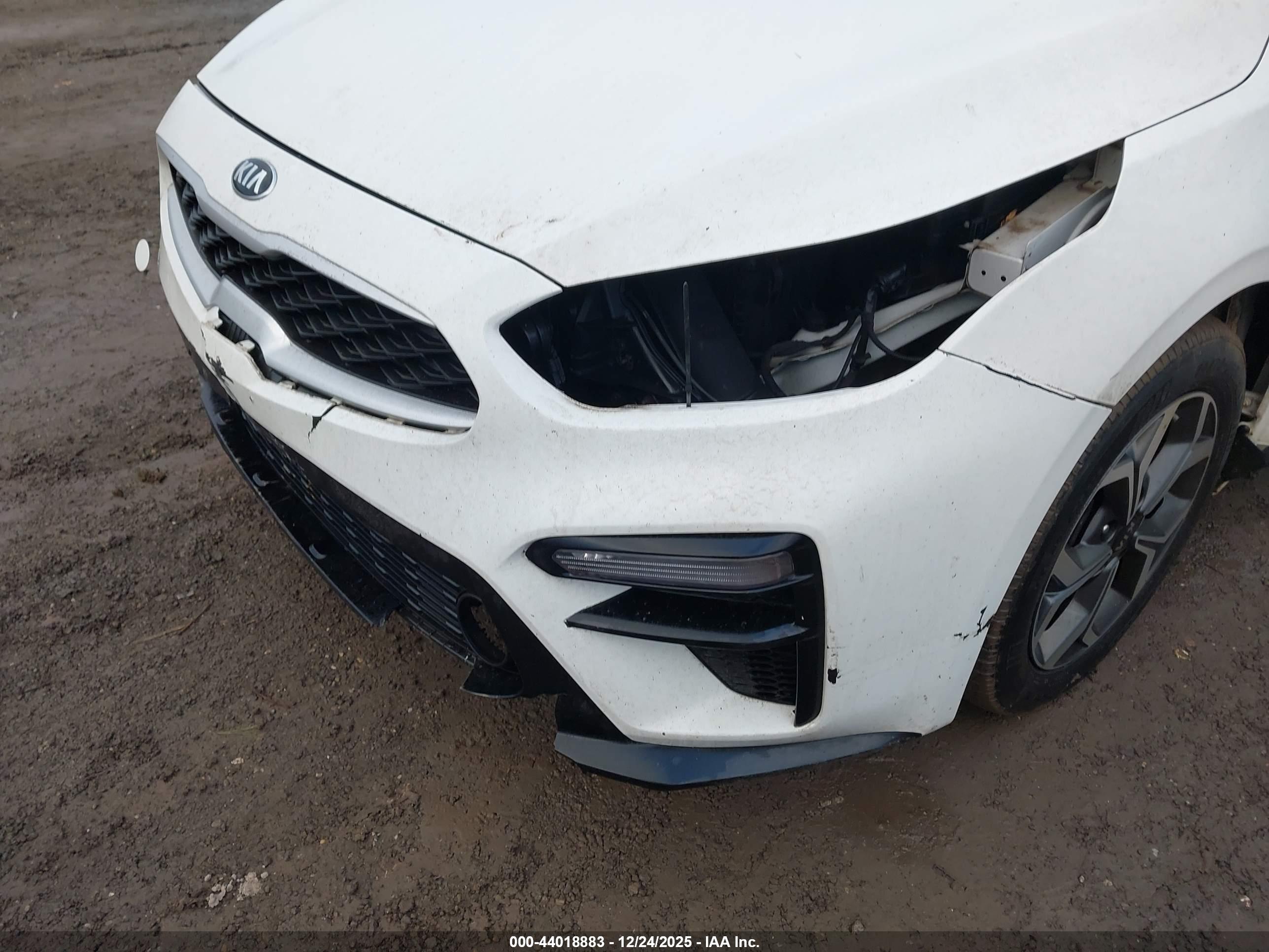 KIA FORTE image 6