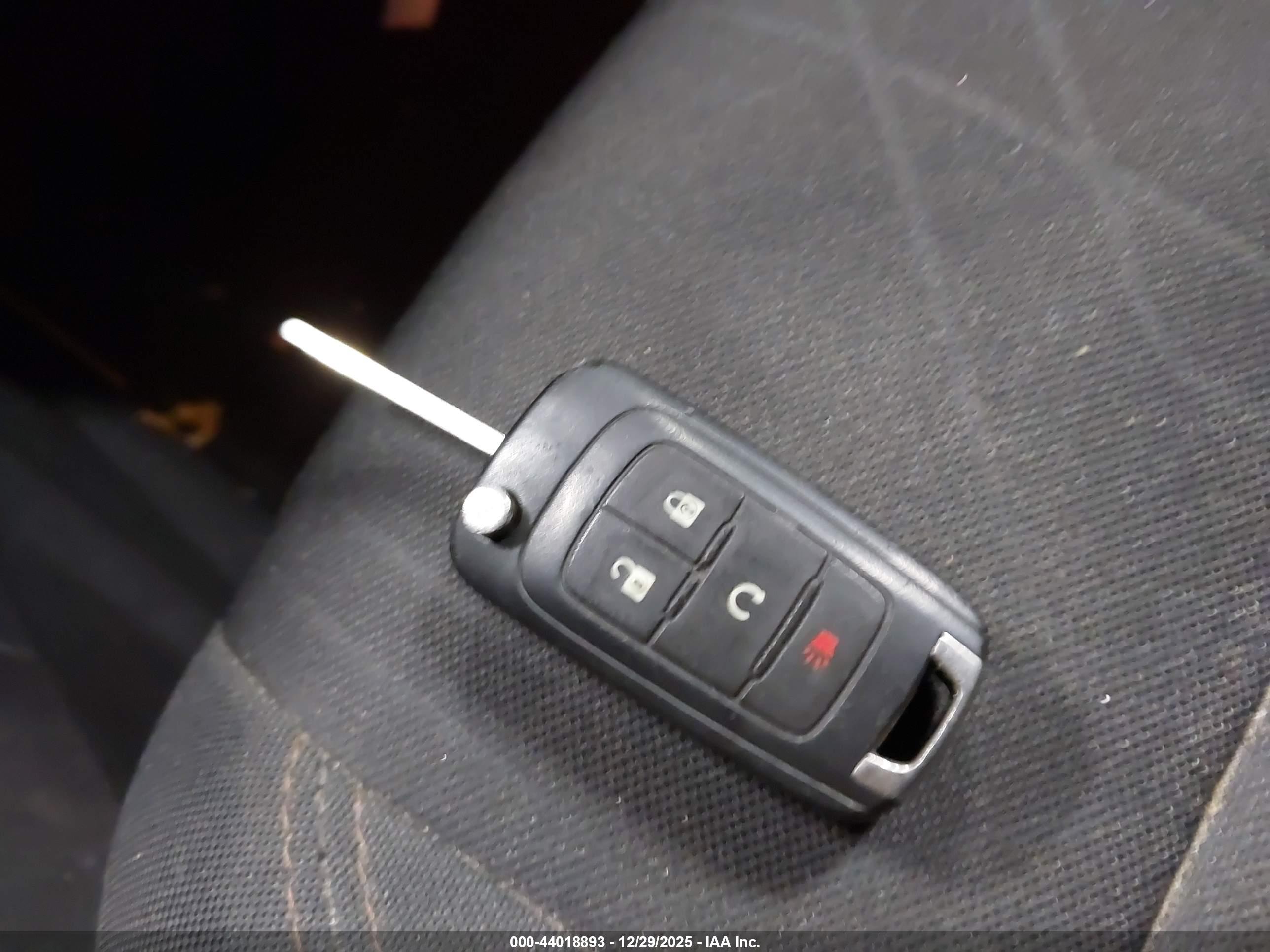 CHEVROLET TRAX image 11
