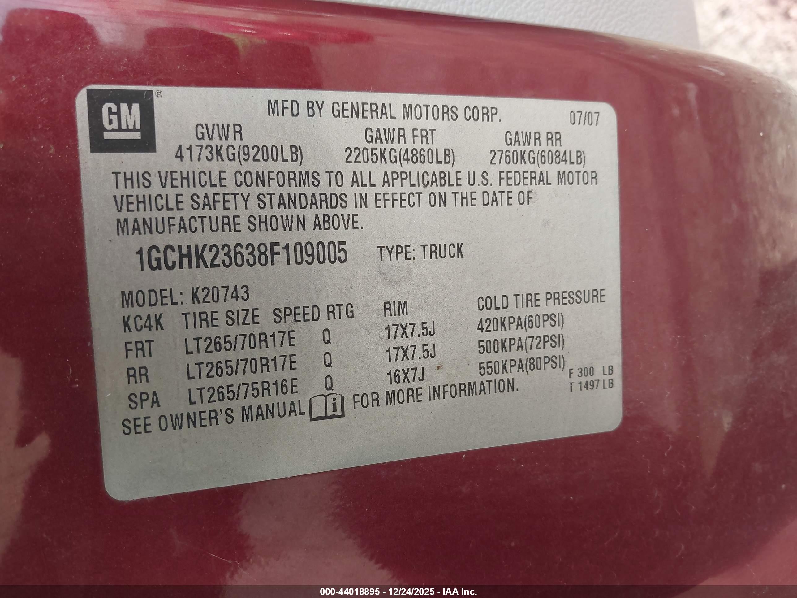 CHEVROLET SILVERADO image 9