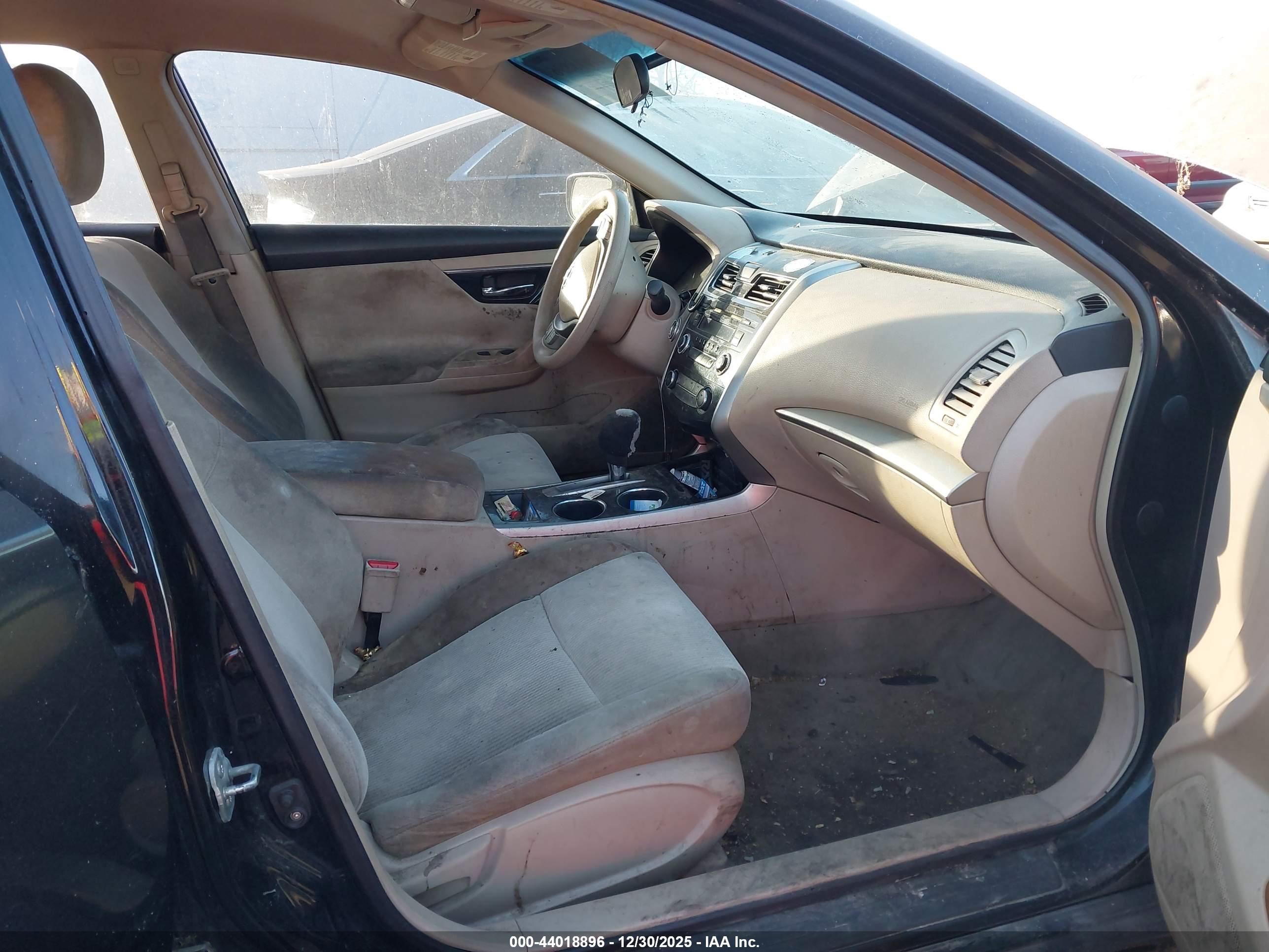 NISSAN ALTIMA image 5