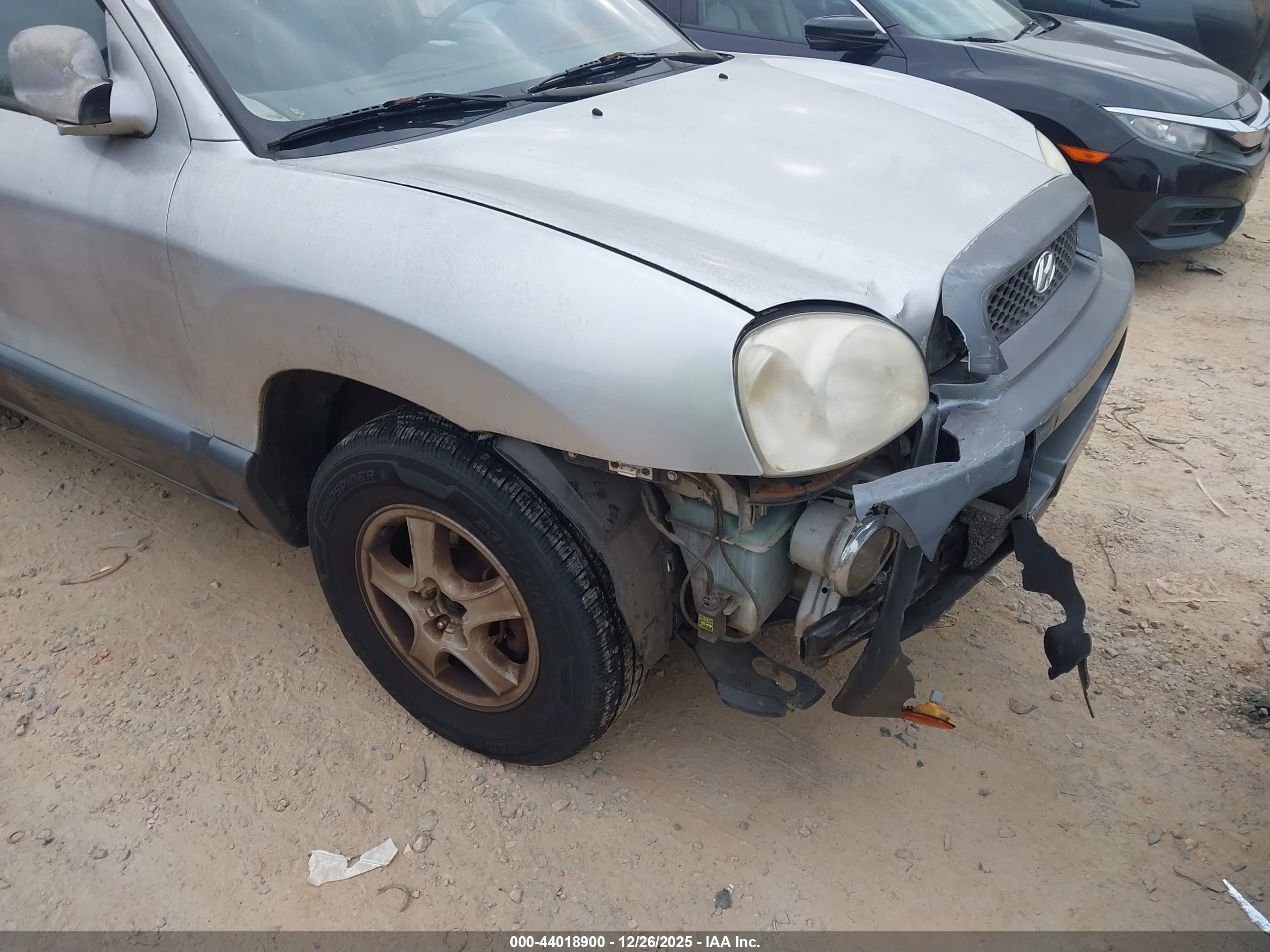 HYUNDAI SANTA image 6