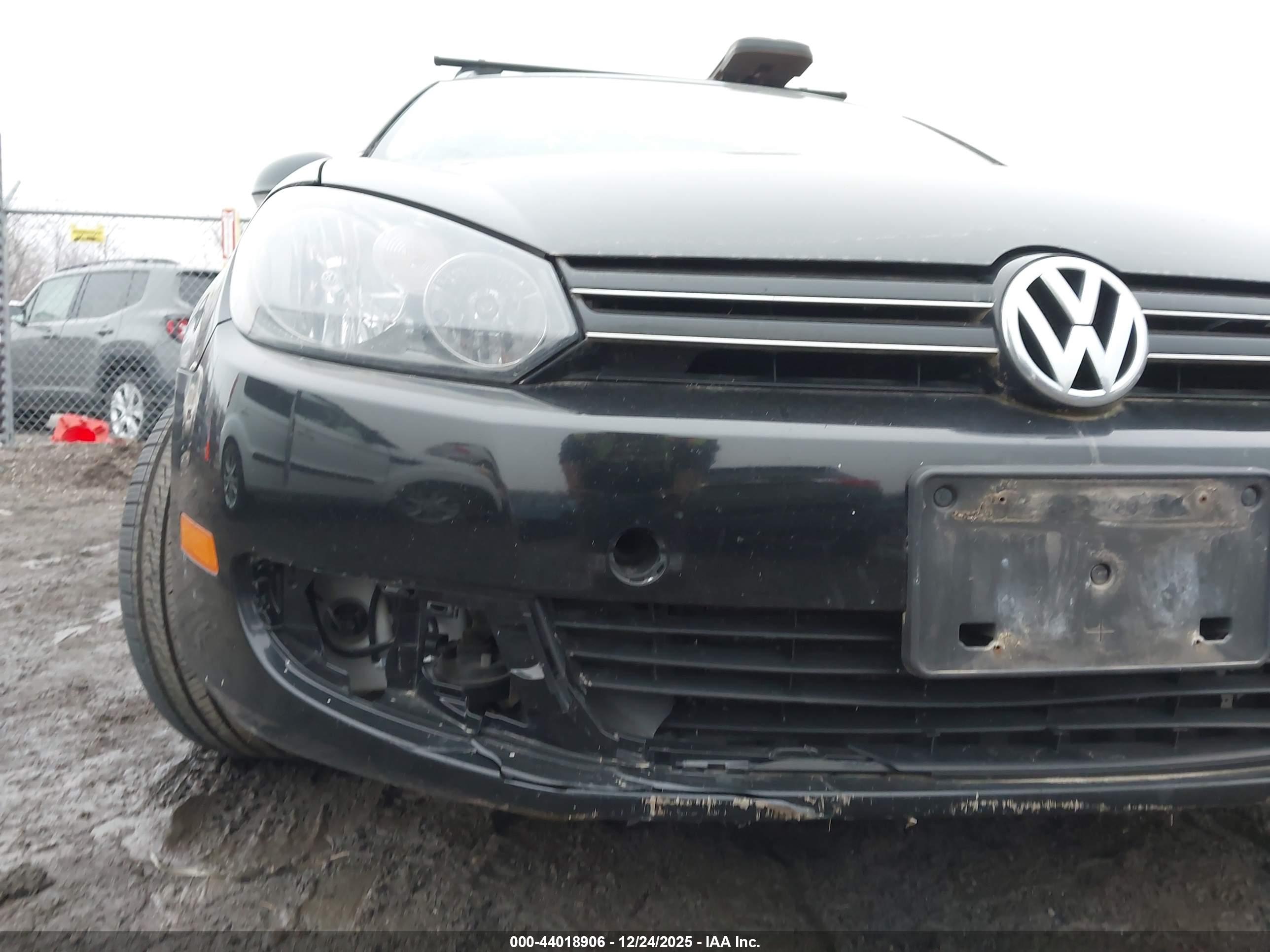 VOLKSWAGEN JETTA image 6