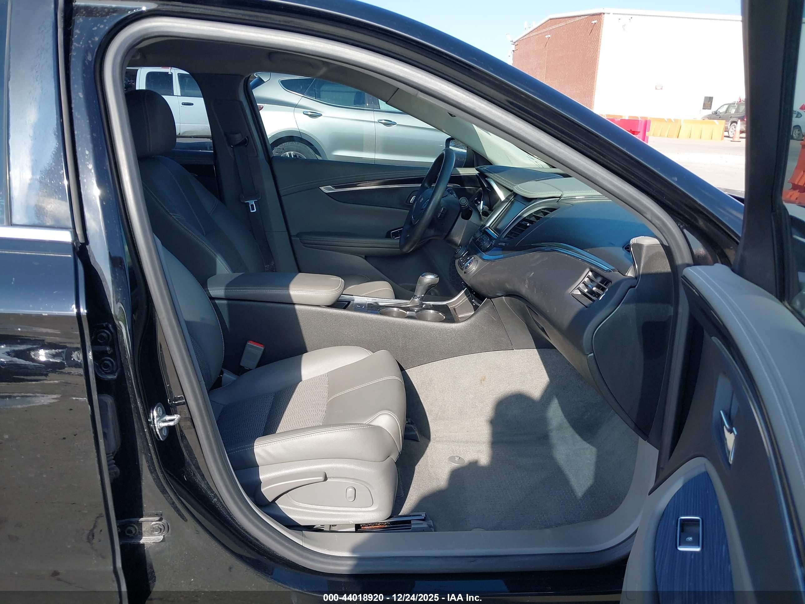 CHEVROLET IMPALA image 5