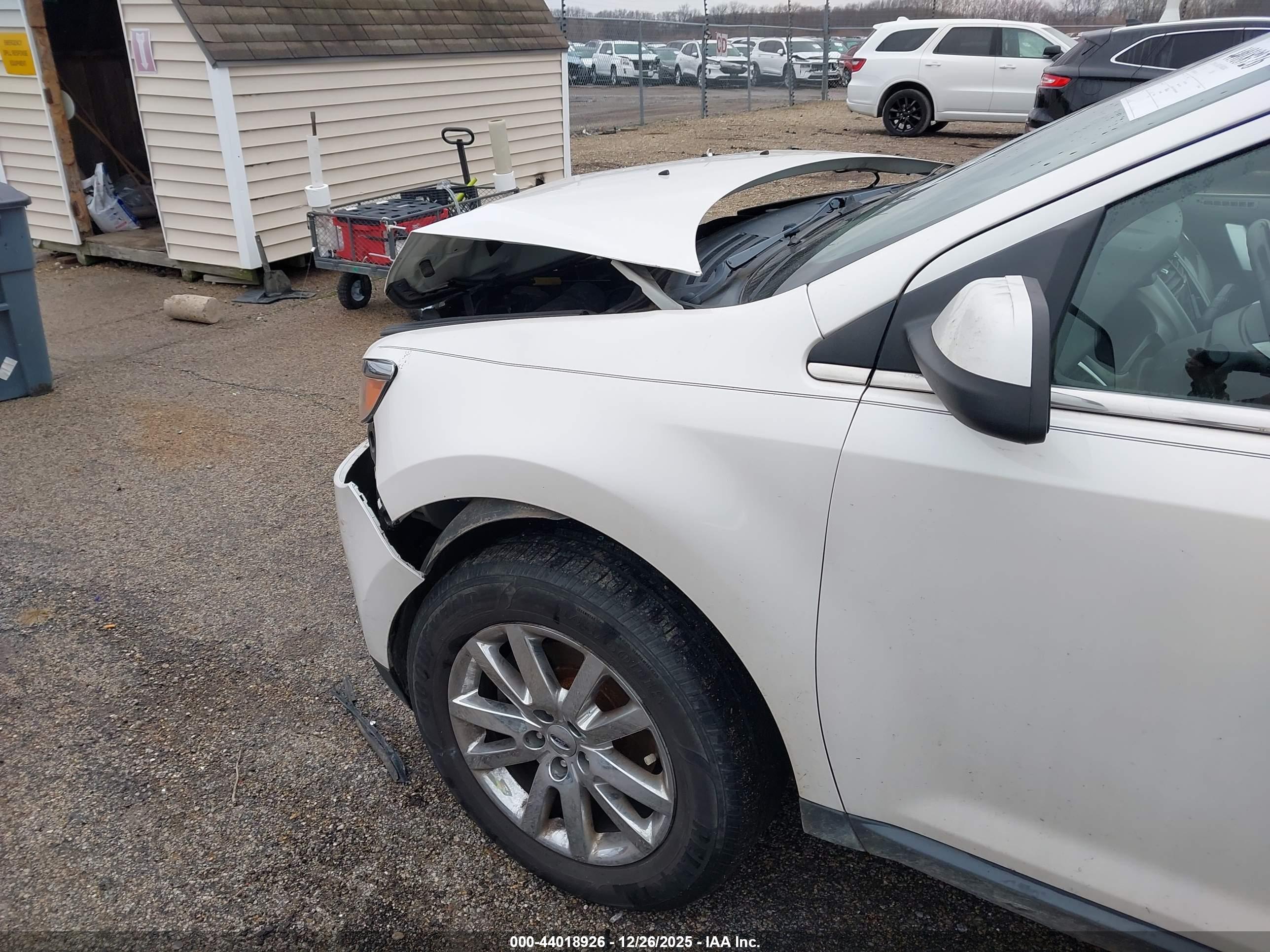 FORD EDGE image 6