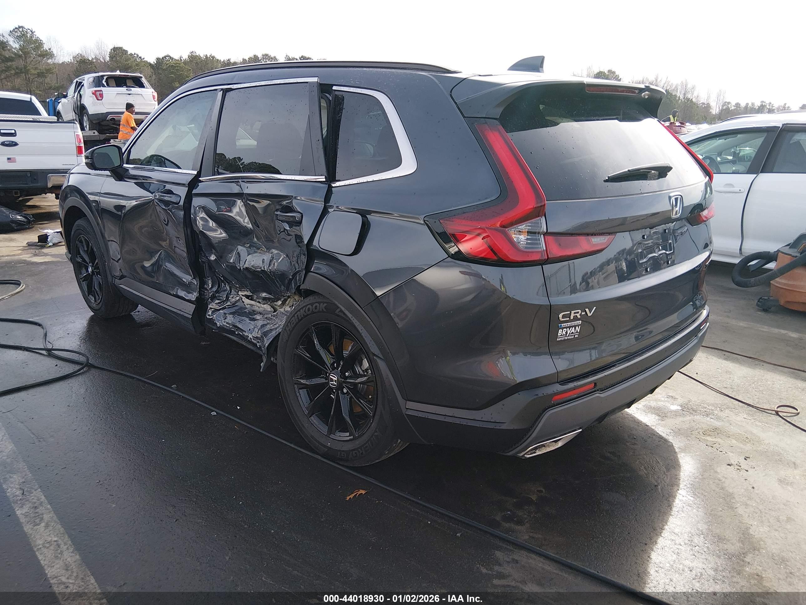 HONDA CR-V image 3
