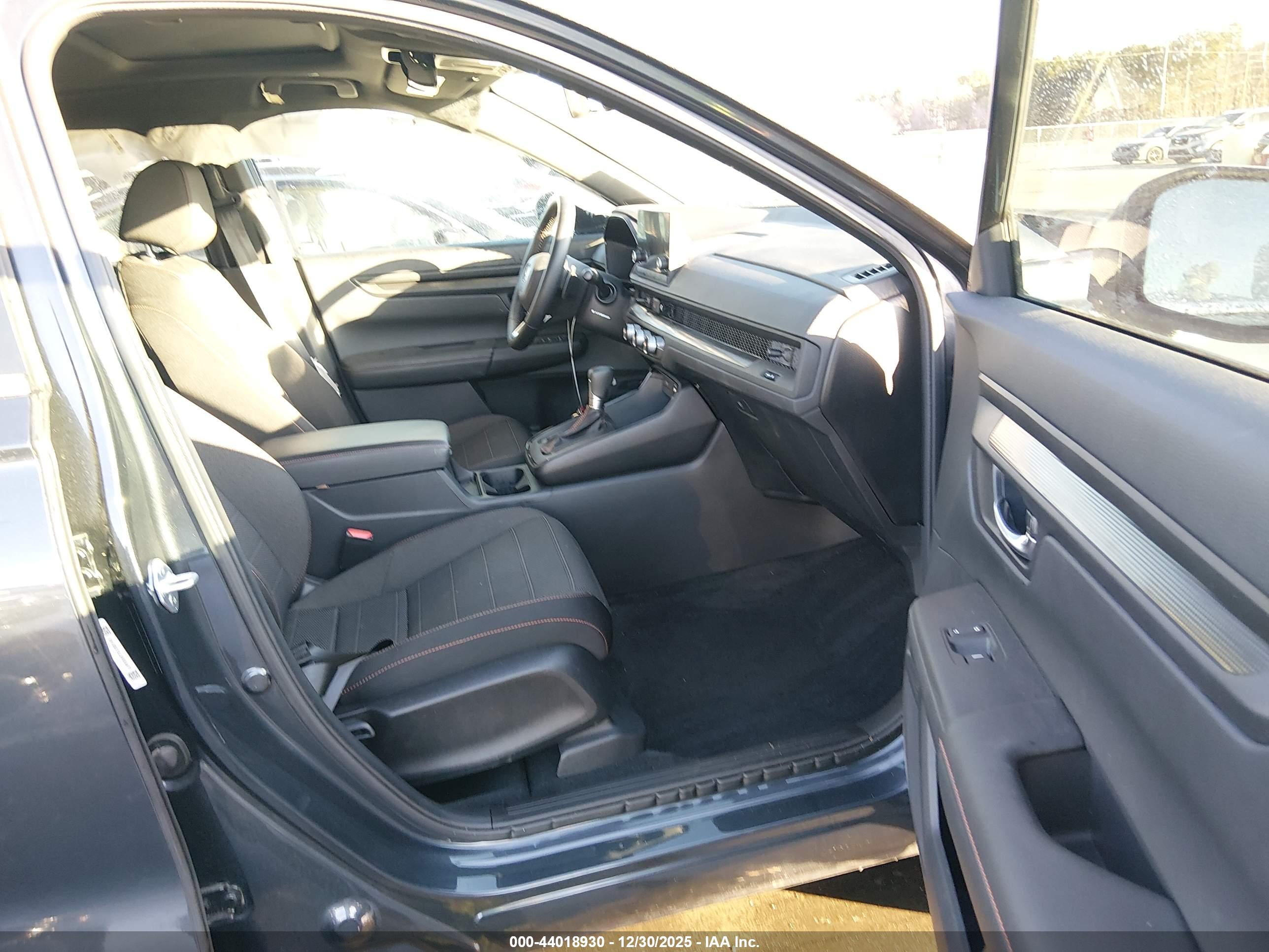 HONDA CR-V image 5