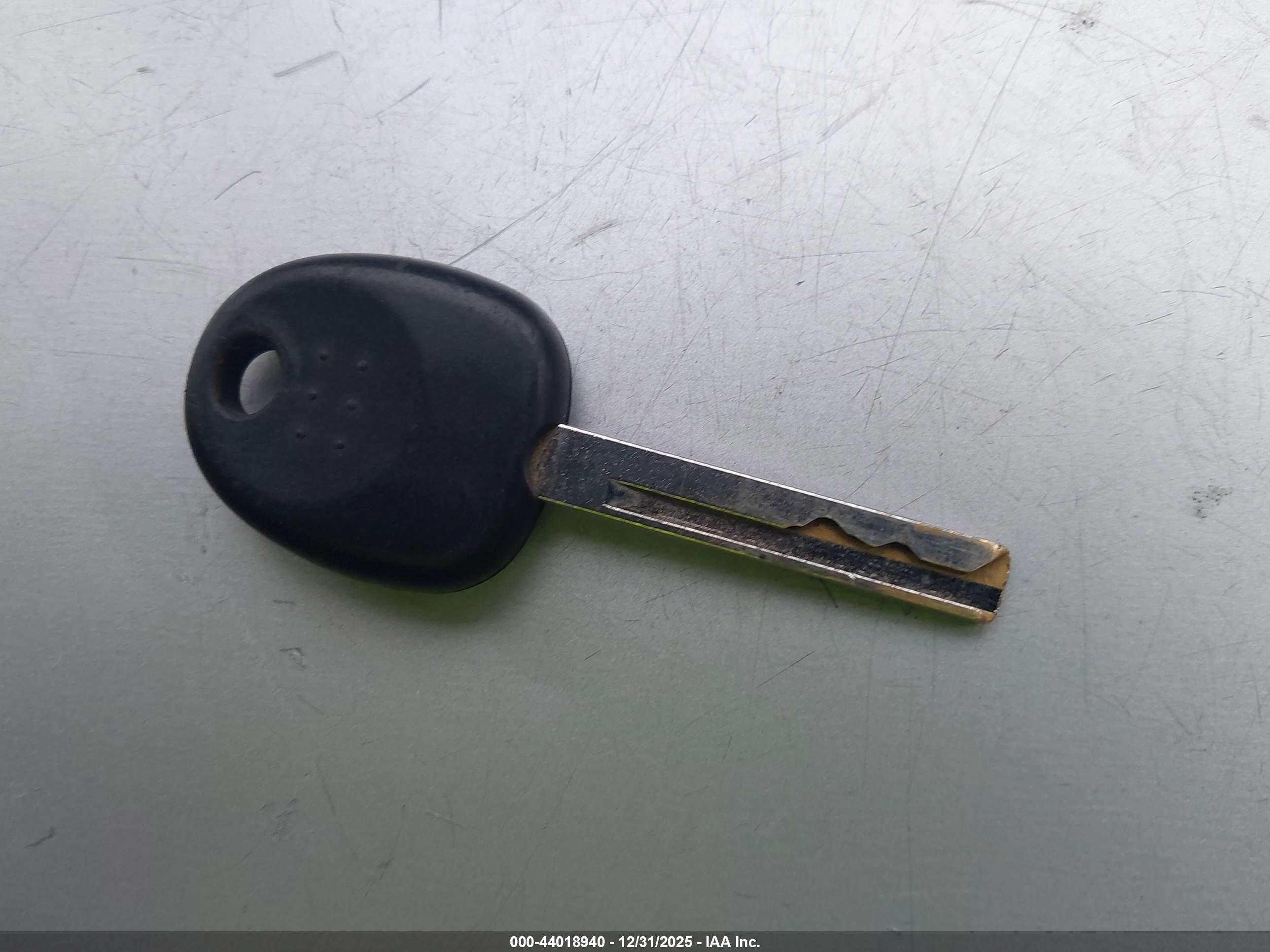 HYUNDAI ACCENT image 11