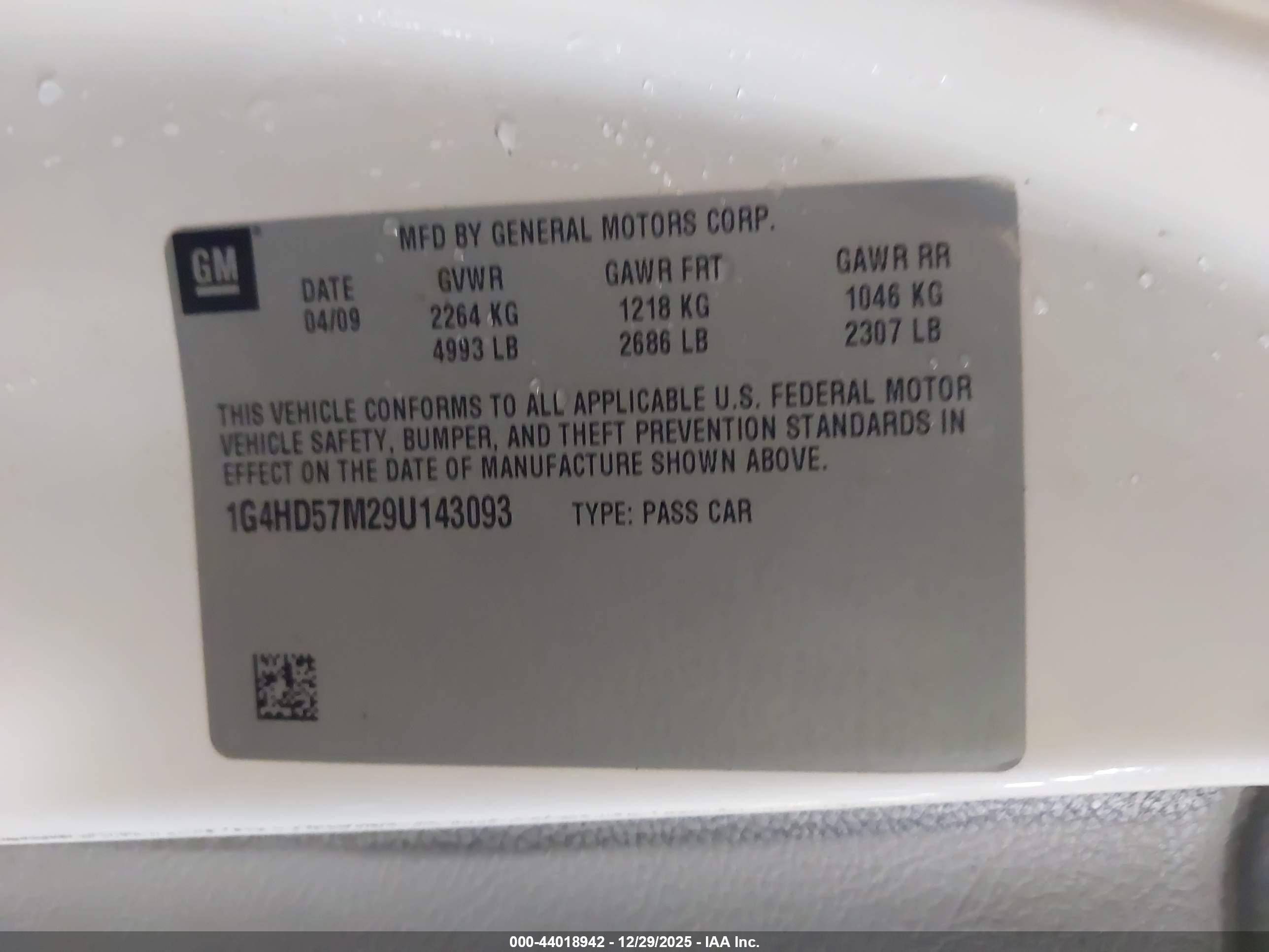 BUICK LUCERNE image 9