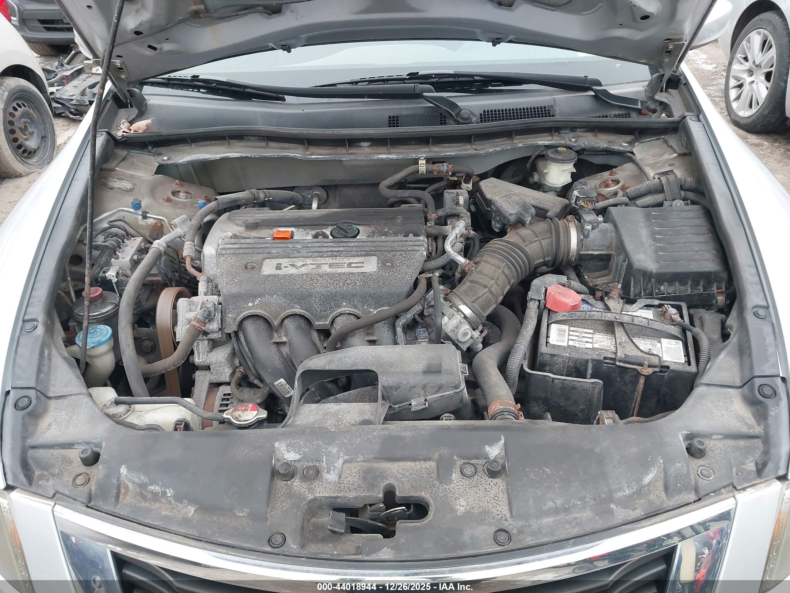 HONDA ACCORD image 10