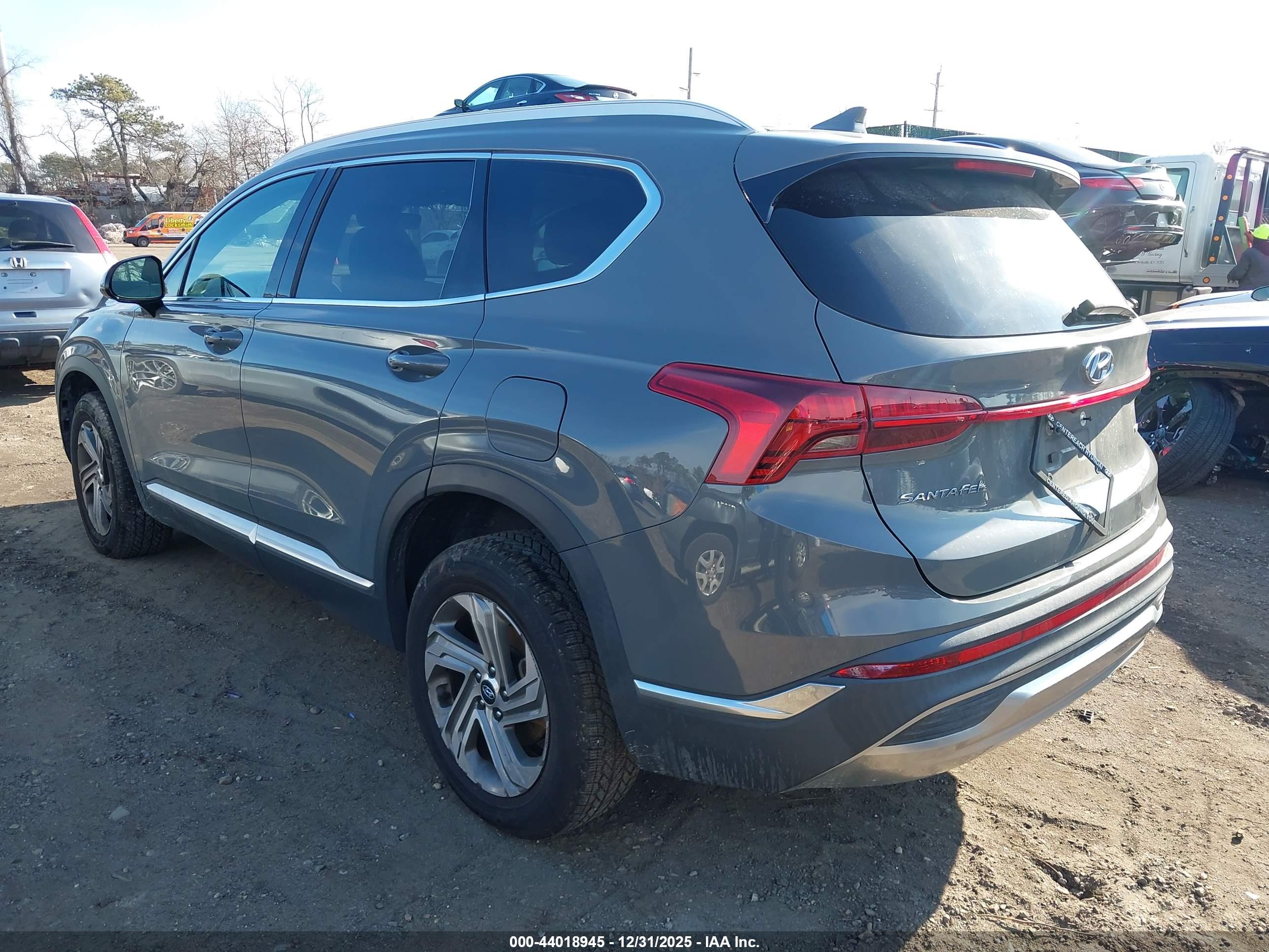 HYUNDAI SANTA image 3
