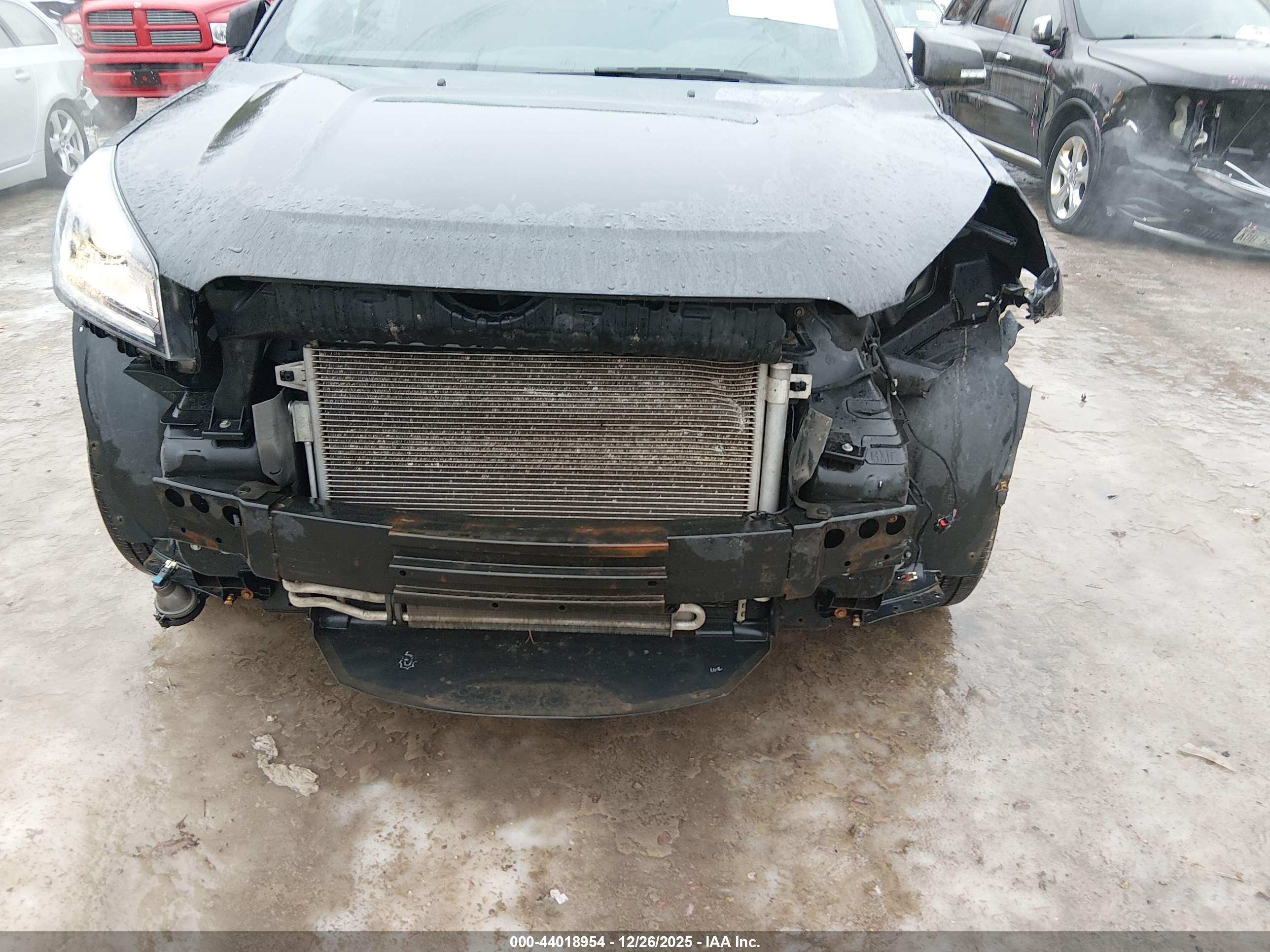 GMC ACADIA image 6