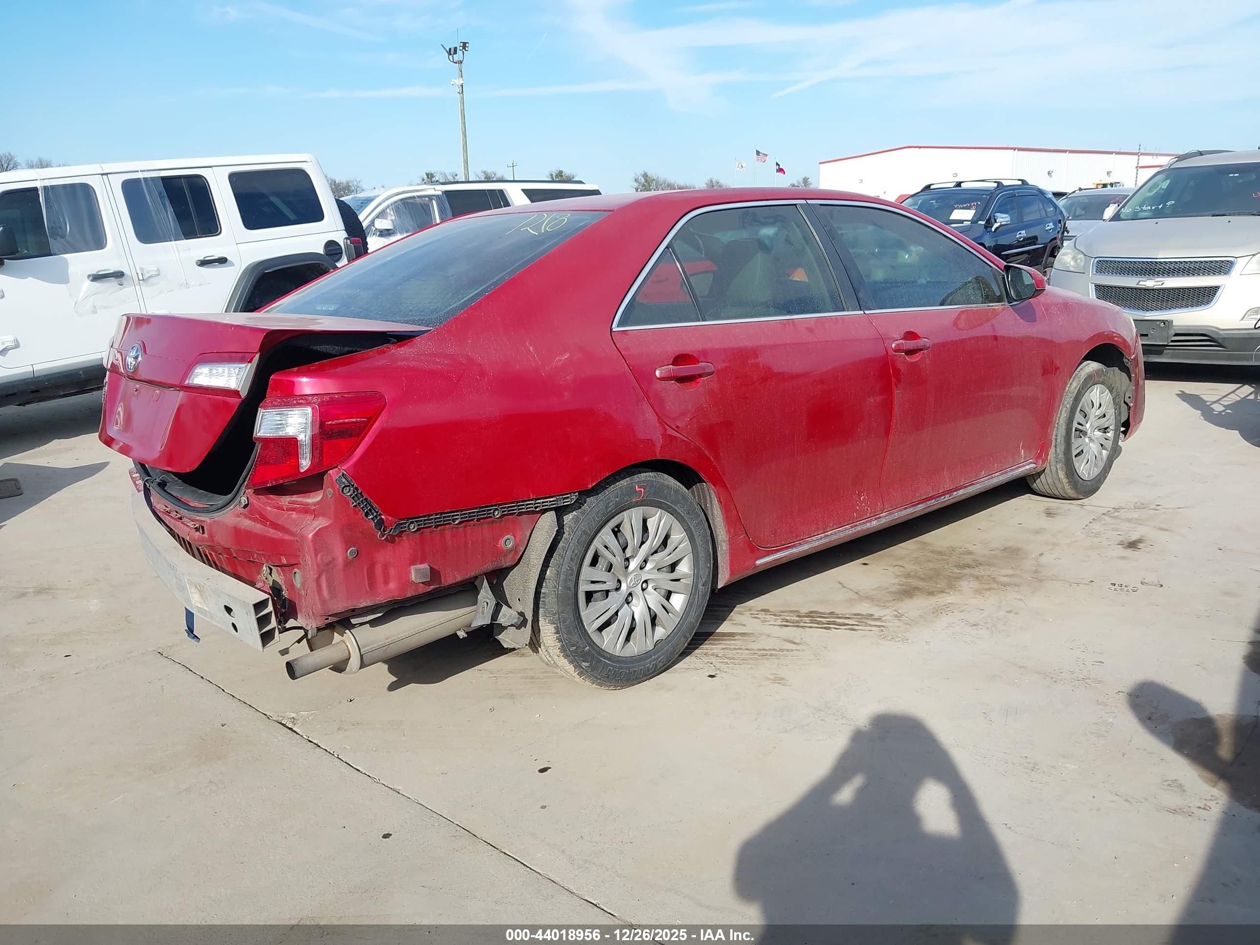 TOYOTA CAMRY image 4