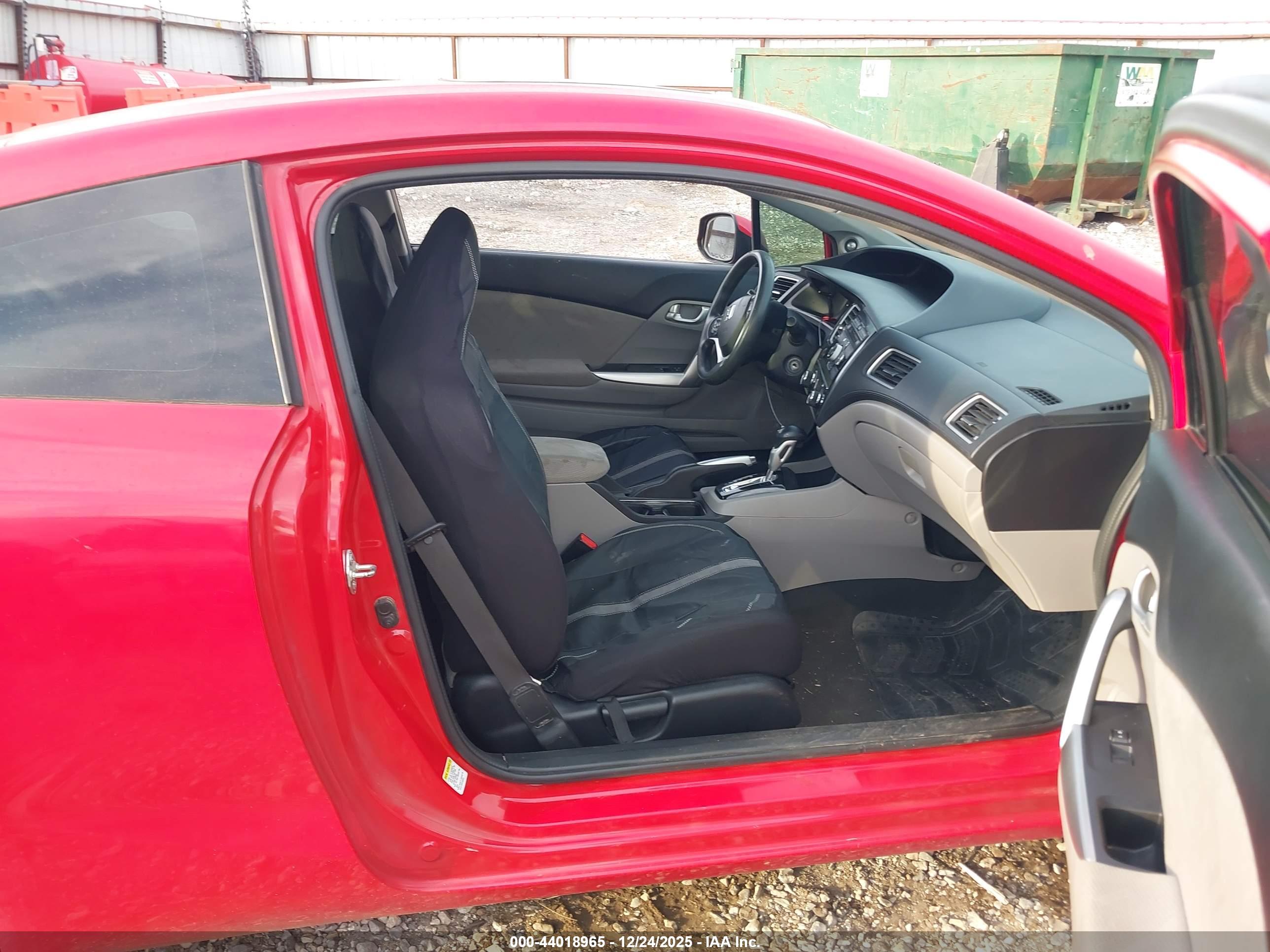 HONDA CIVIC image 5