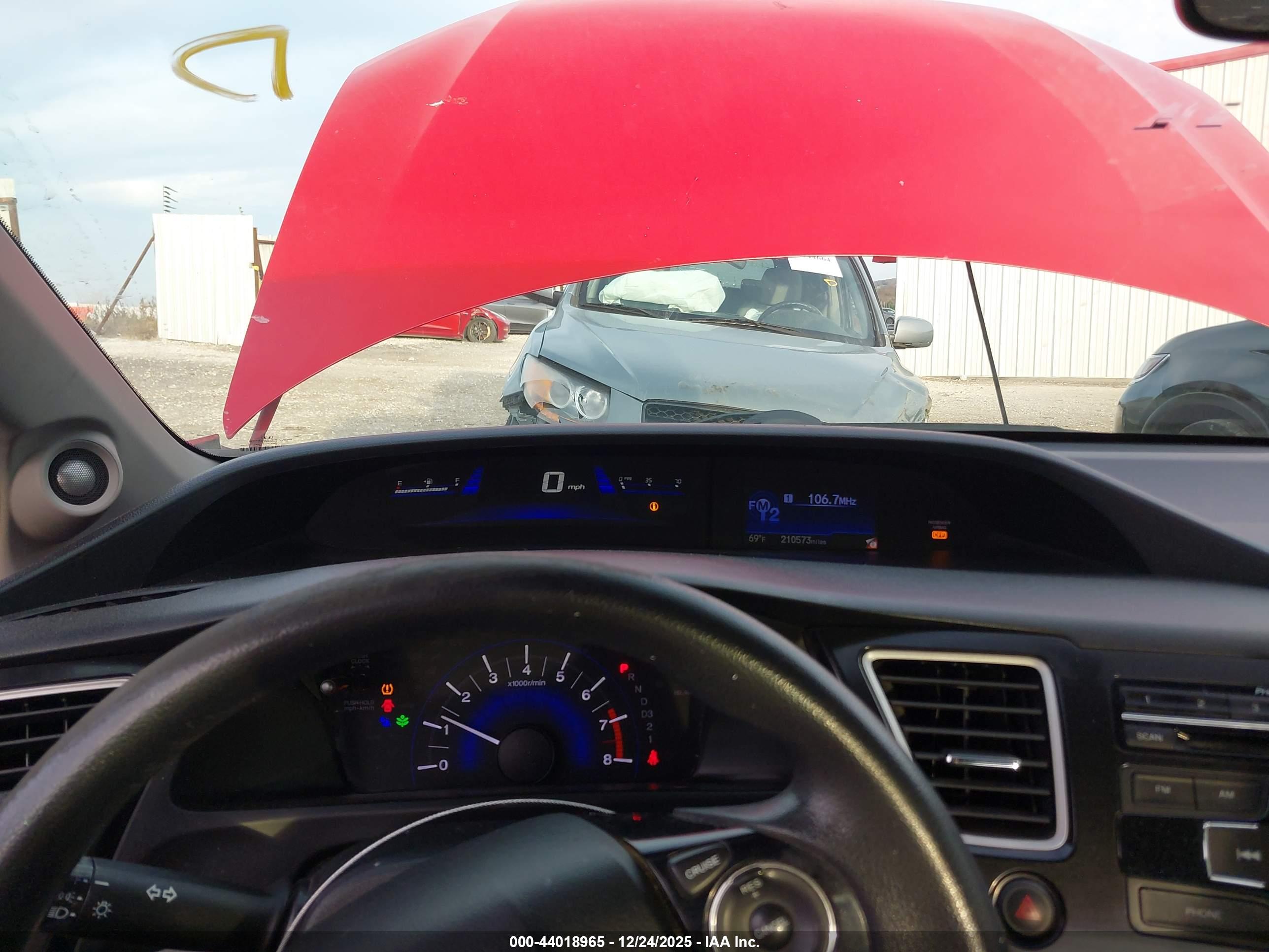 HONDA CIVIC image 7