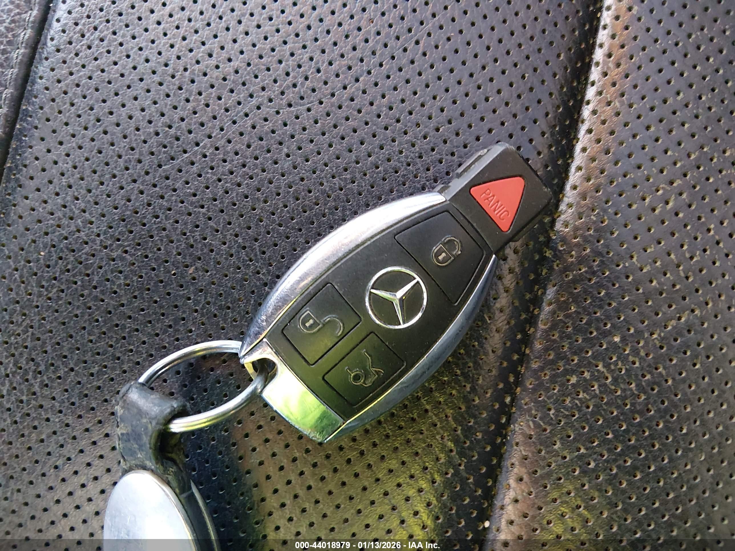 MERCEDES-BENZ GL image 11
