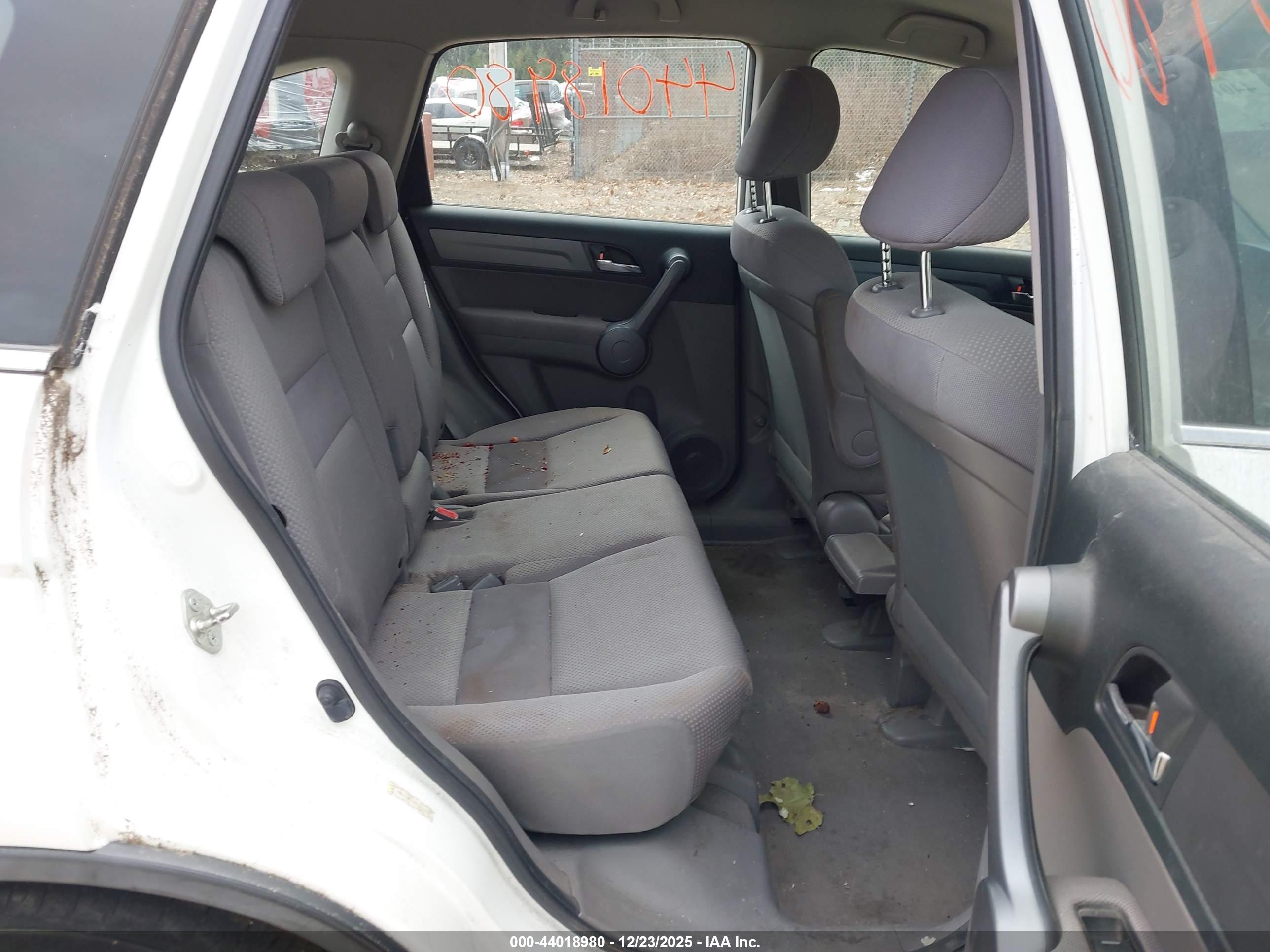 HONDA CR-V image 8