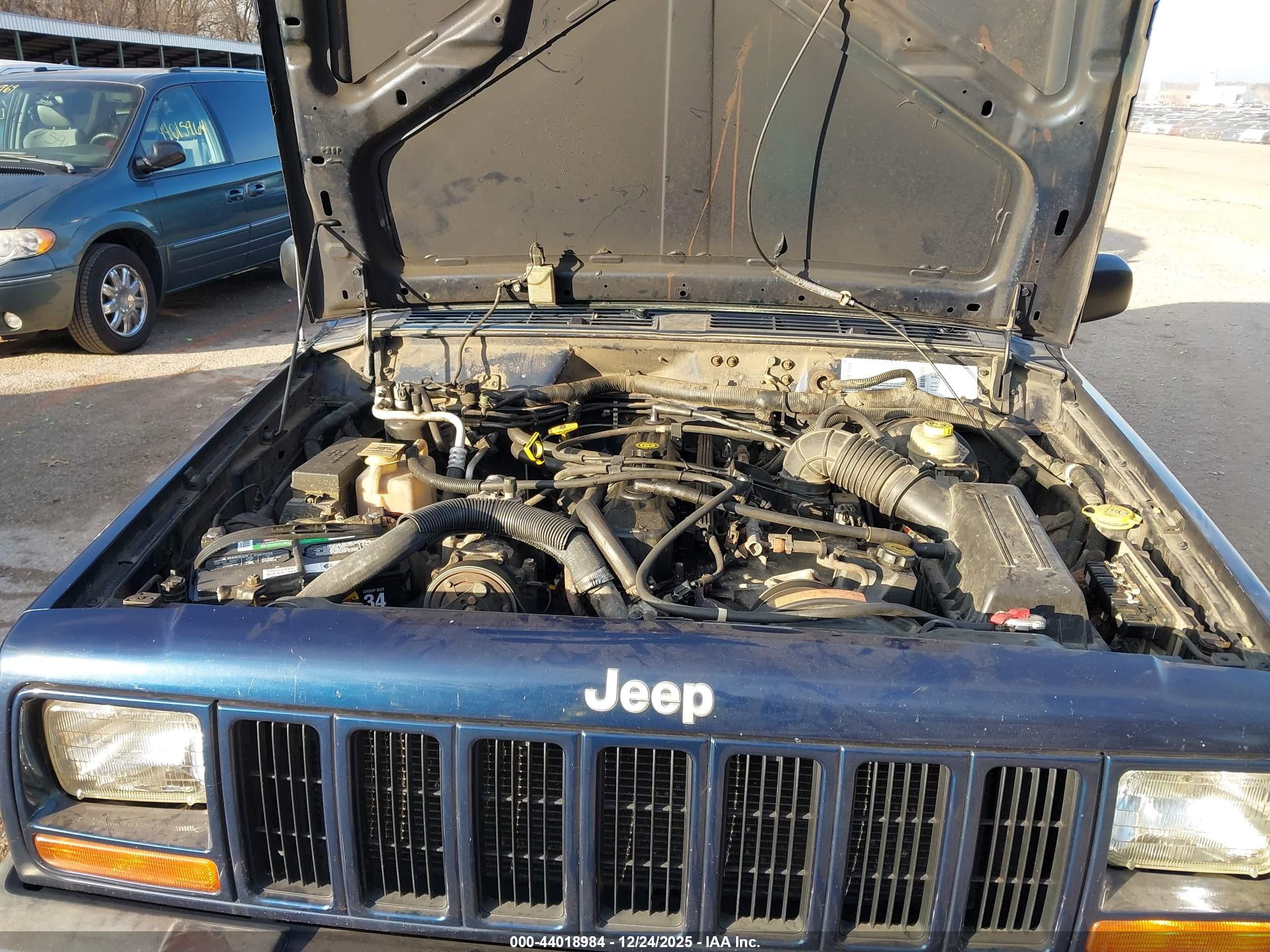 JEEP CHEROKEE image 10