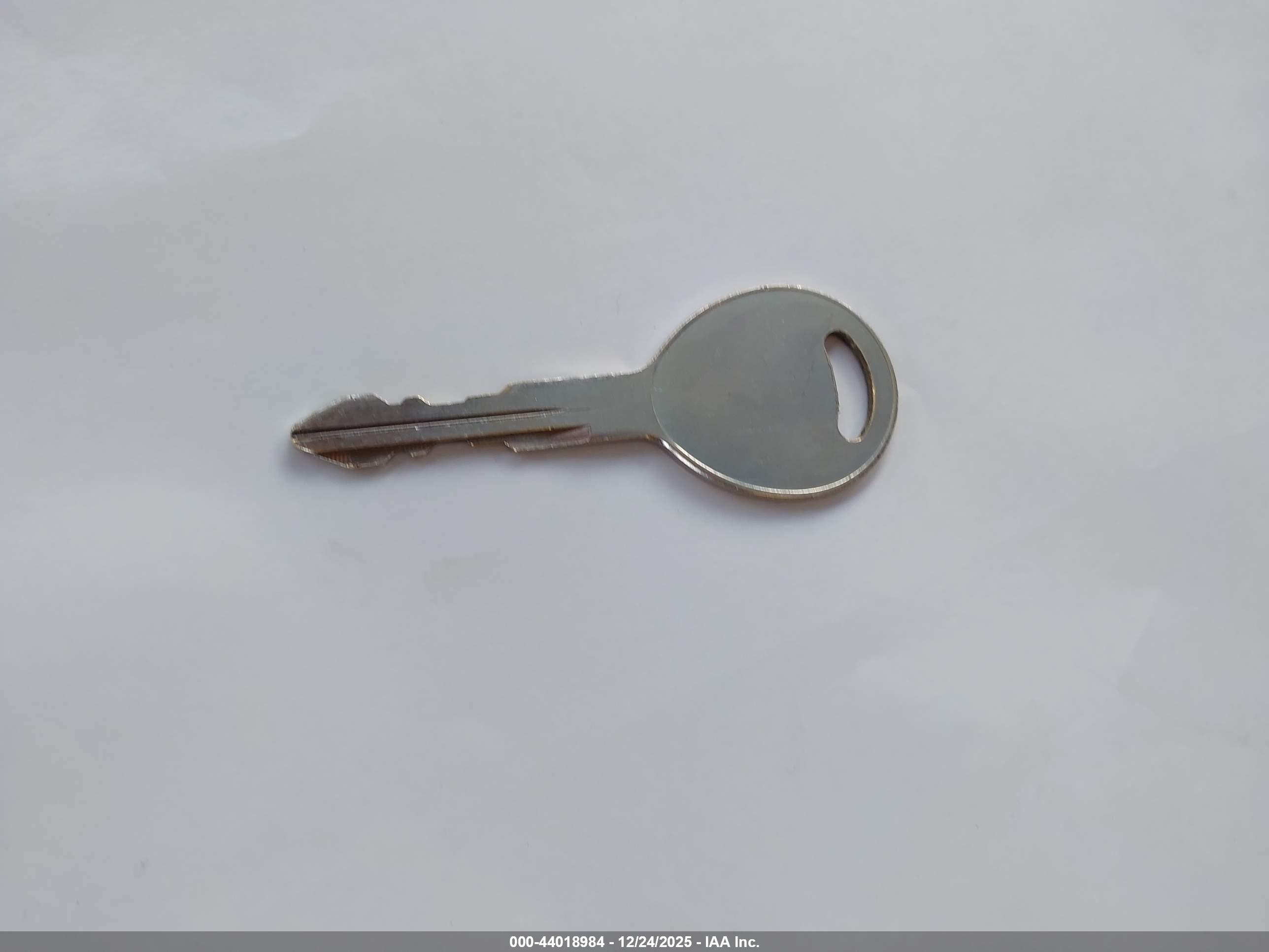 JEEP CHEROKEE image 11